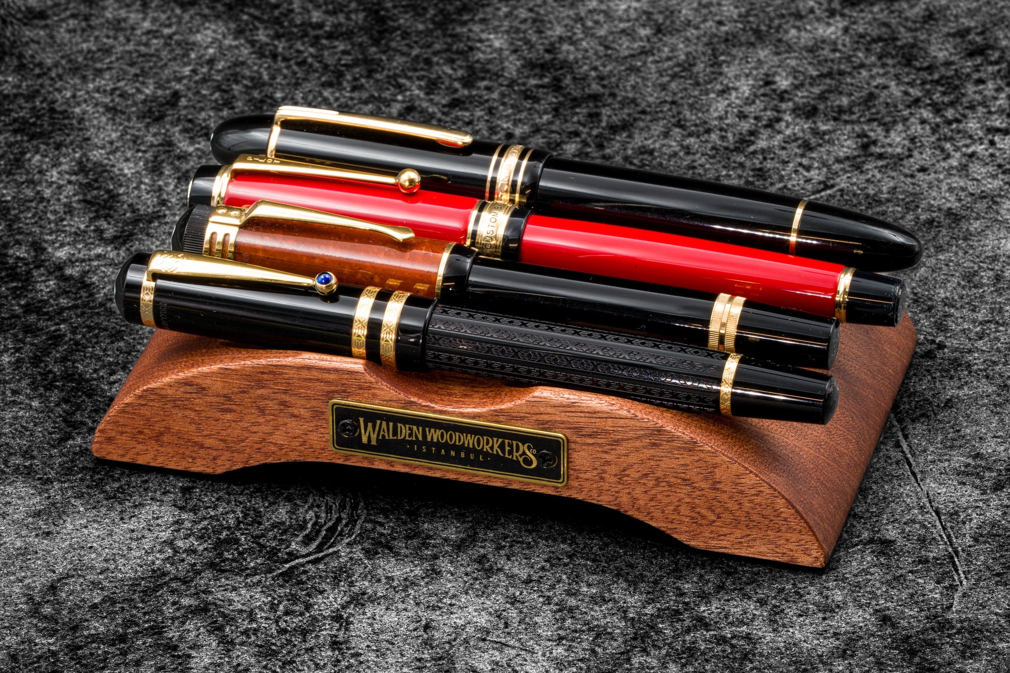 The Pen Arch - Ahşap Kalem Standı - Maun