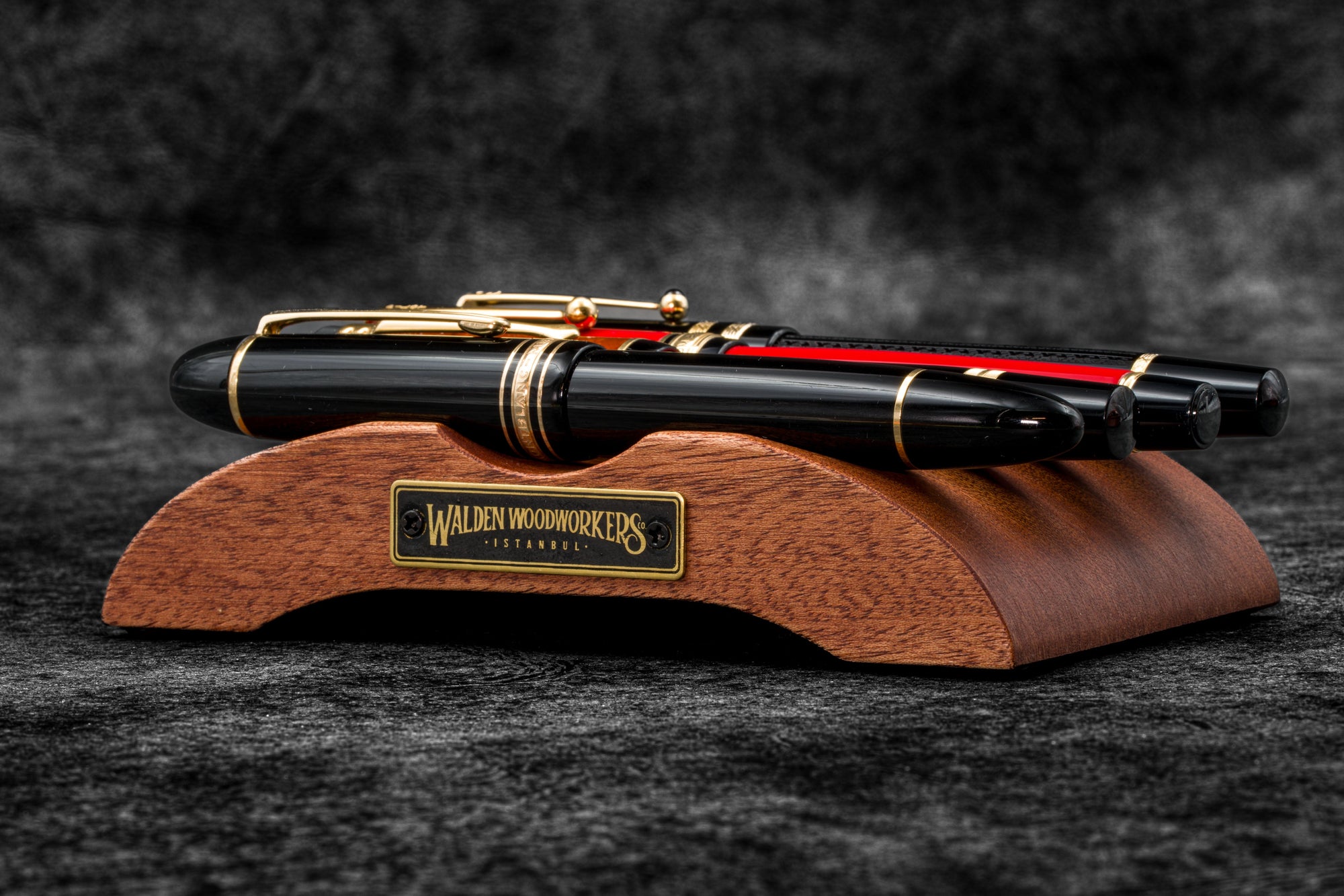 The Pen Arch - Ahşap Kalem Standı - Maun