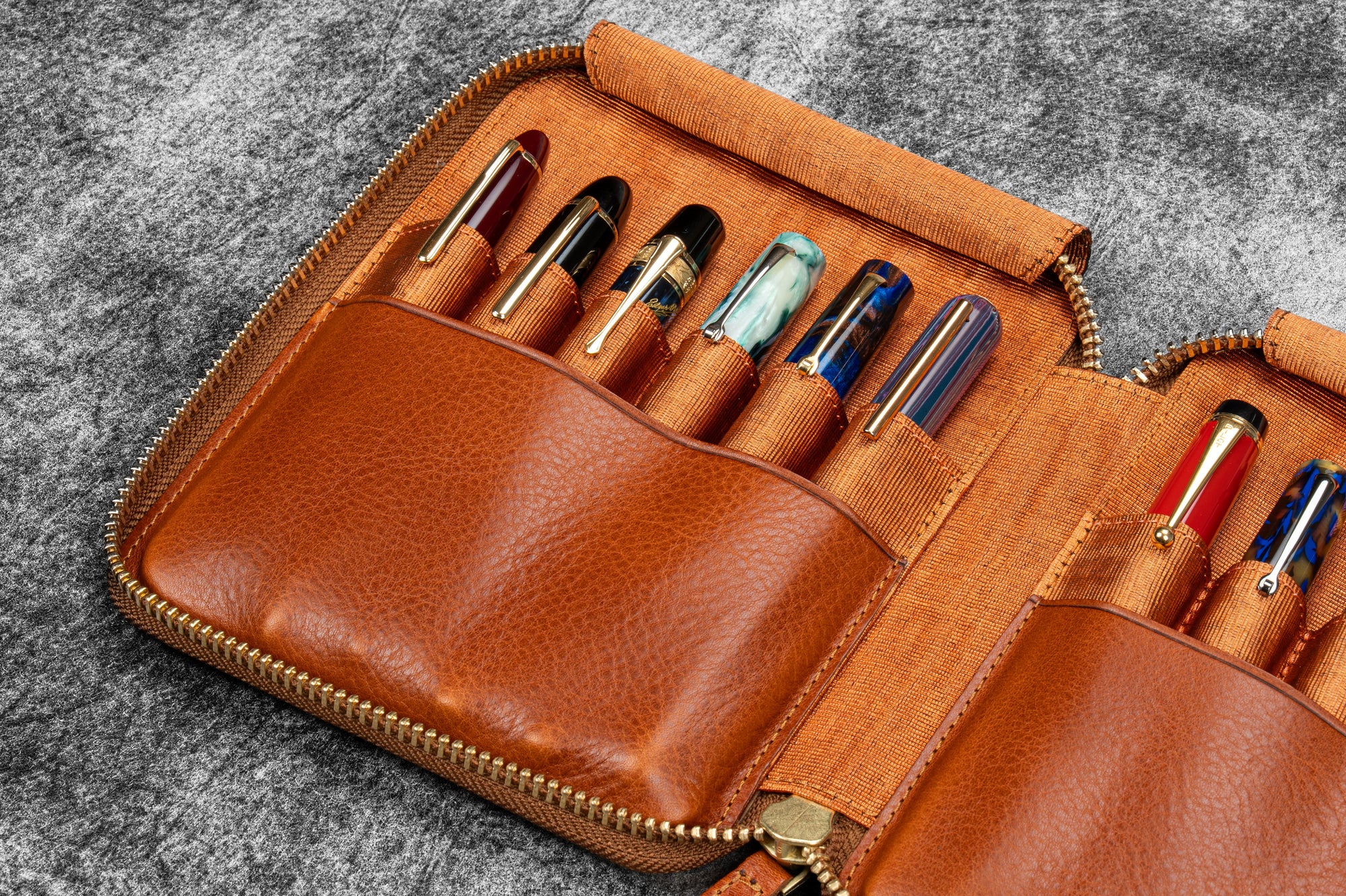 Legacy Leather Zip Pen Case For 12 Pens - A6 - Deep Cognac