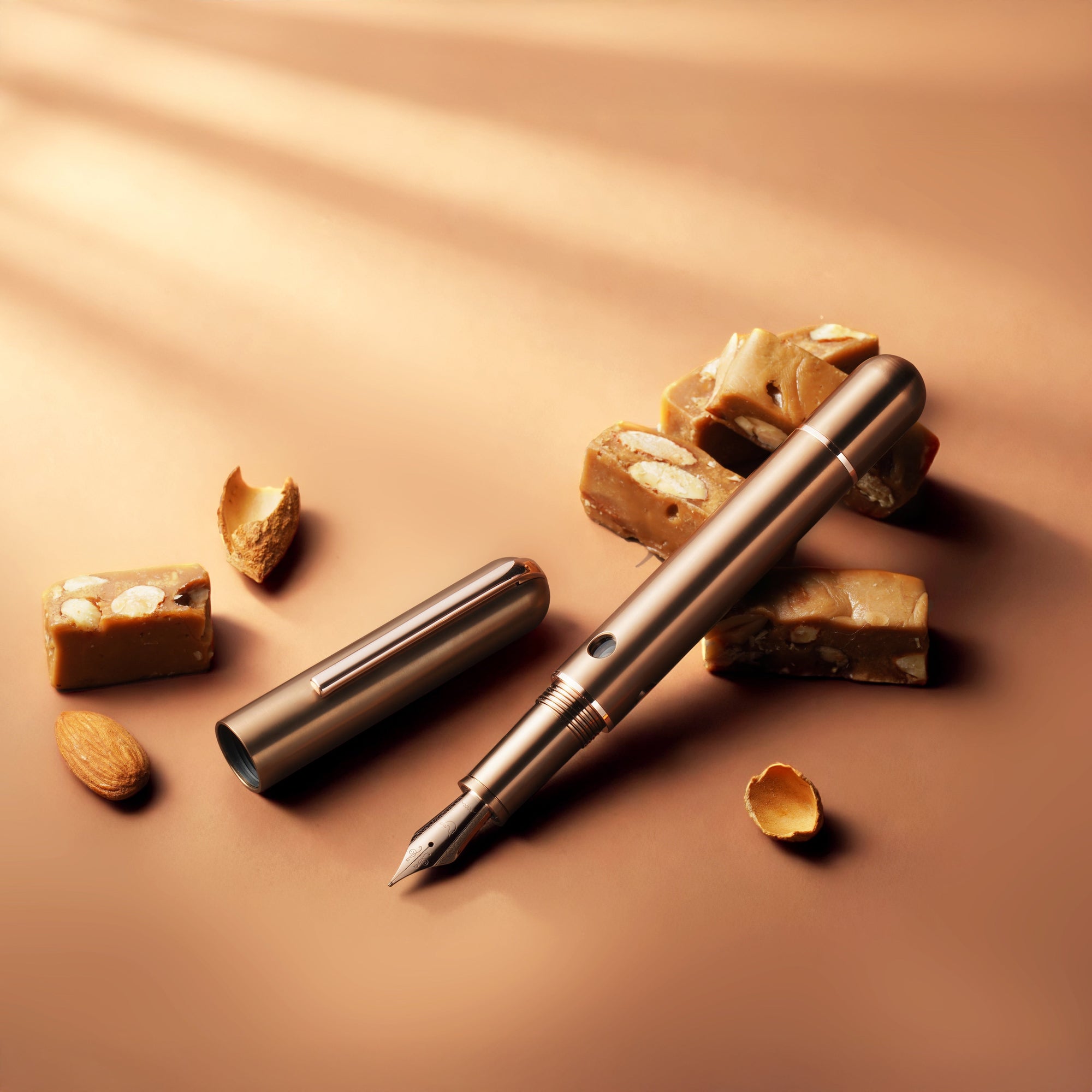 Nautilus Ti Toffee Titanium Dolma Kalem