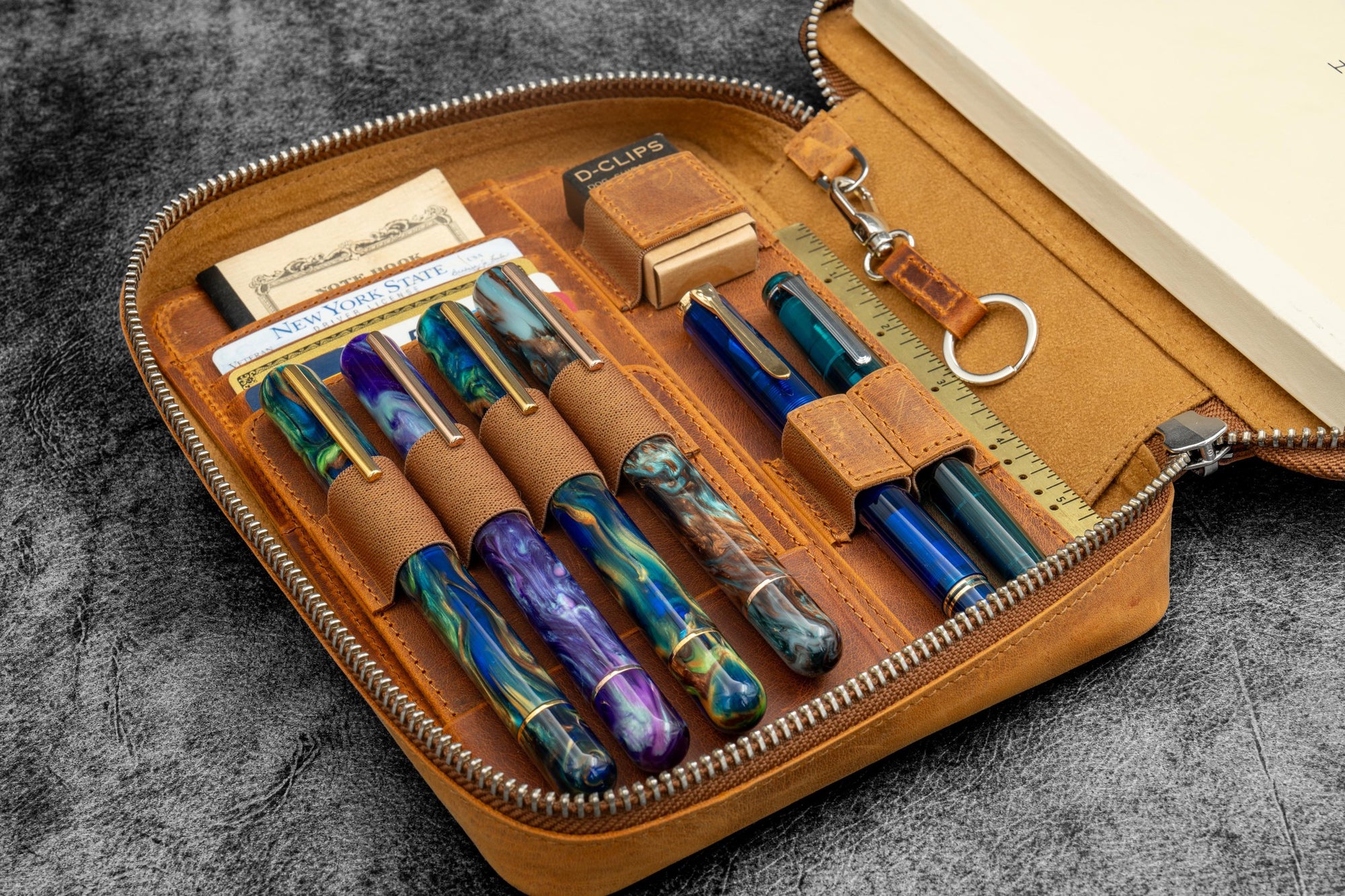 Expansi-Folio Deri Geniş A5 Fermuarlı Organizer - C.H. Brown