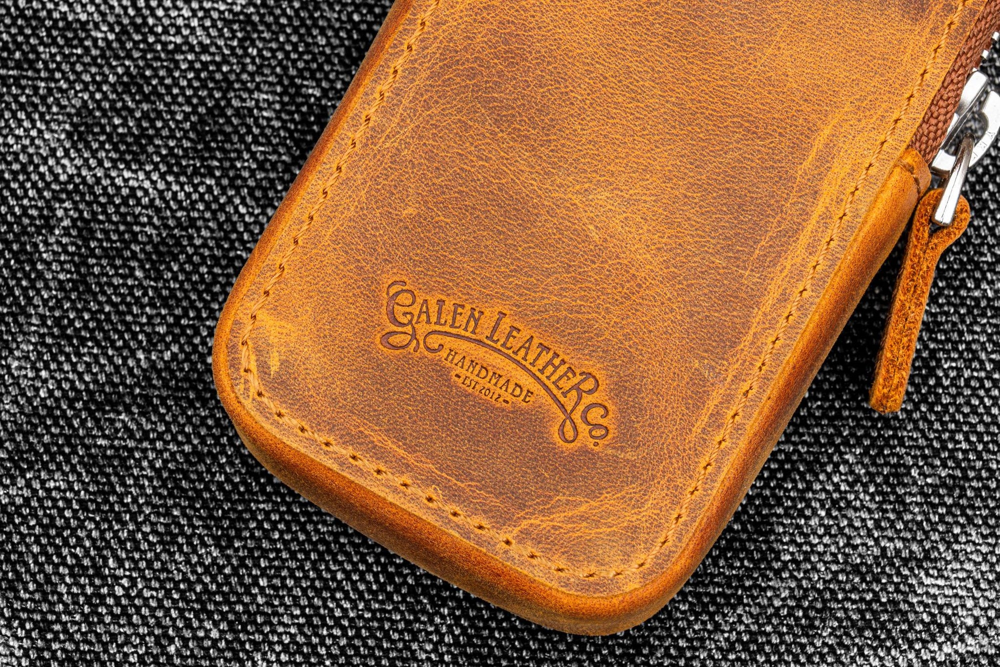 Fermuarlı Magnum Opus 2&#39;li Kalemlik- Crazy Horse Brown