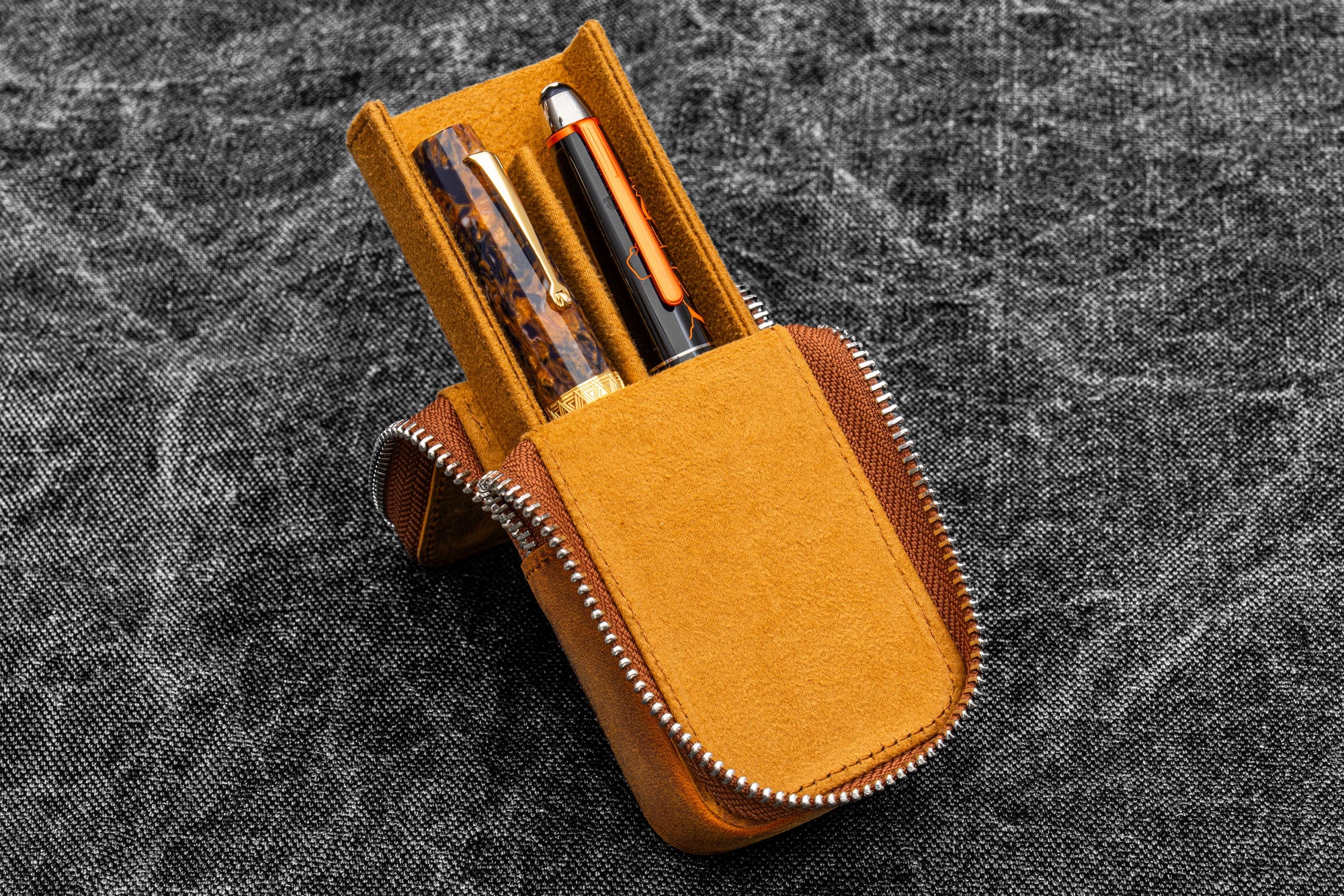 Fermuarlı Magnum Opus 2'li Kalemlik- Crazy Horse Brown