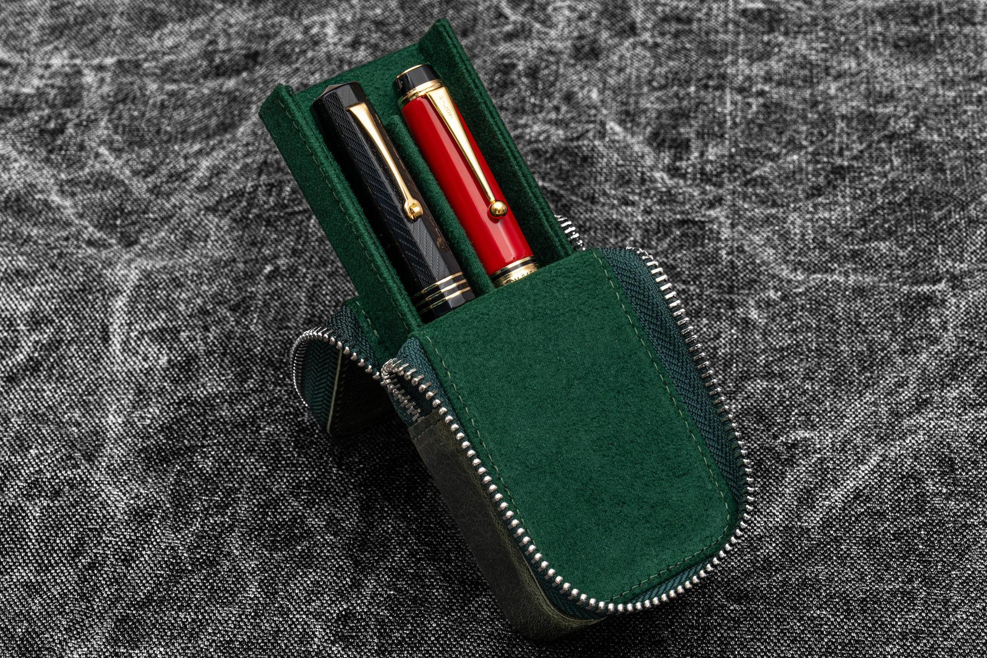 Fermuarlı Magnum Opus 2'li Kalemlik- Crazy Horse Forest Green