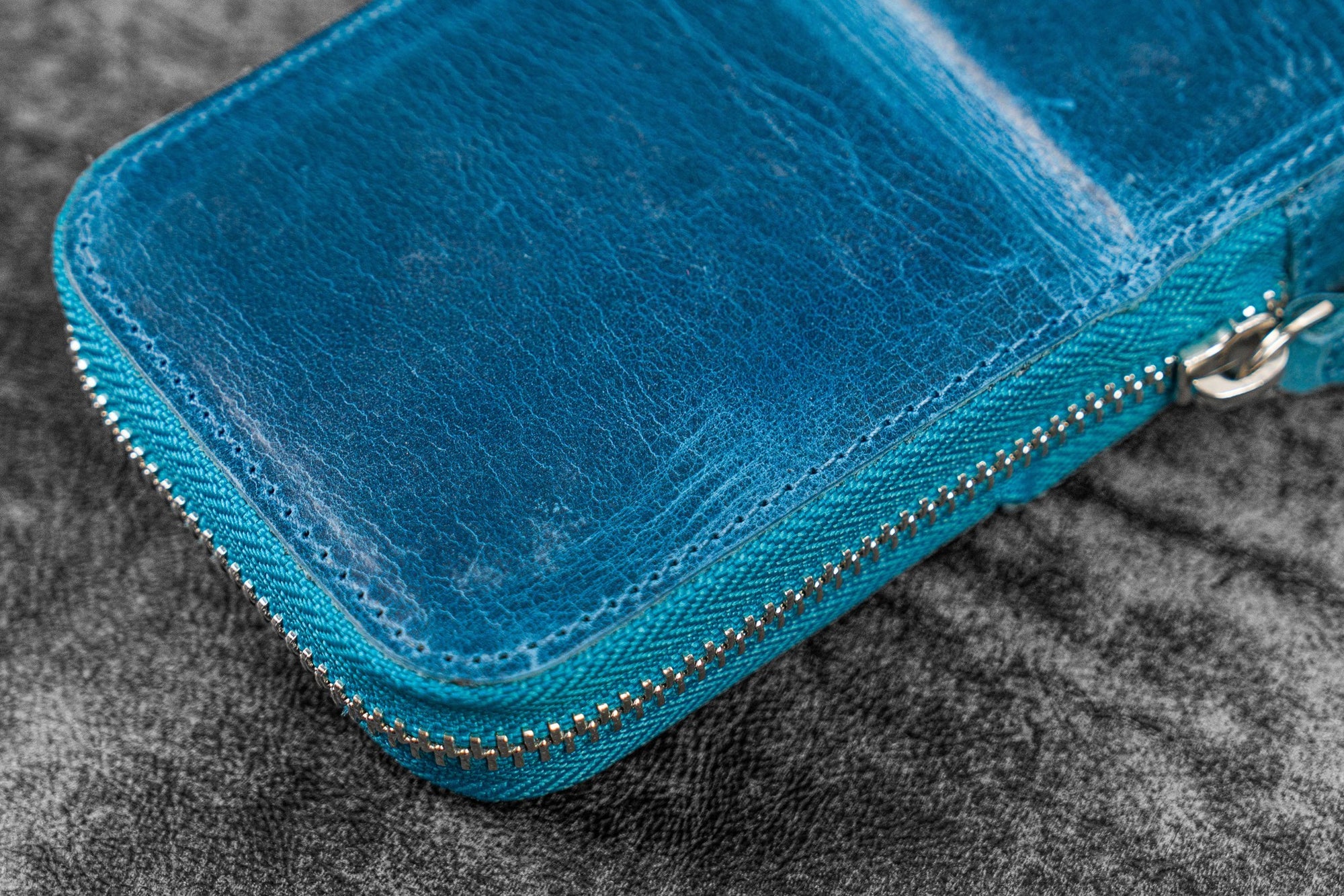 Fermuarlı Magnum Opus 3&#39;lü Kalemlik - C.H. Okyanus Mavi