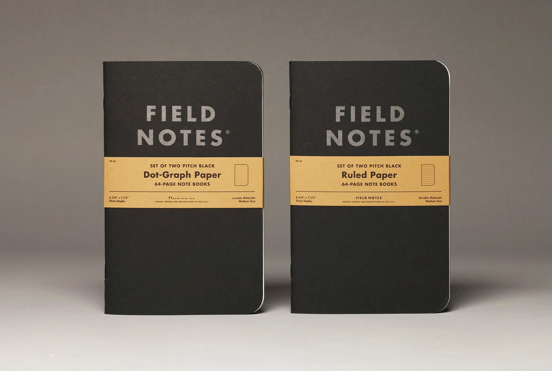 Field Notes Pitch Black Defter, Büyük Boy - Noktalı