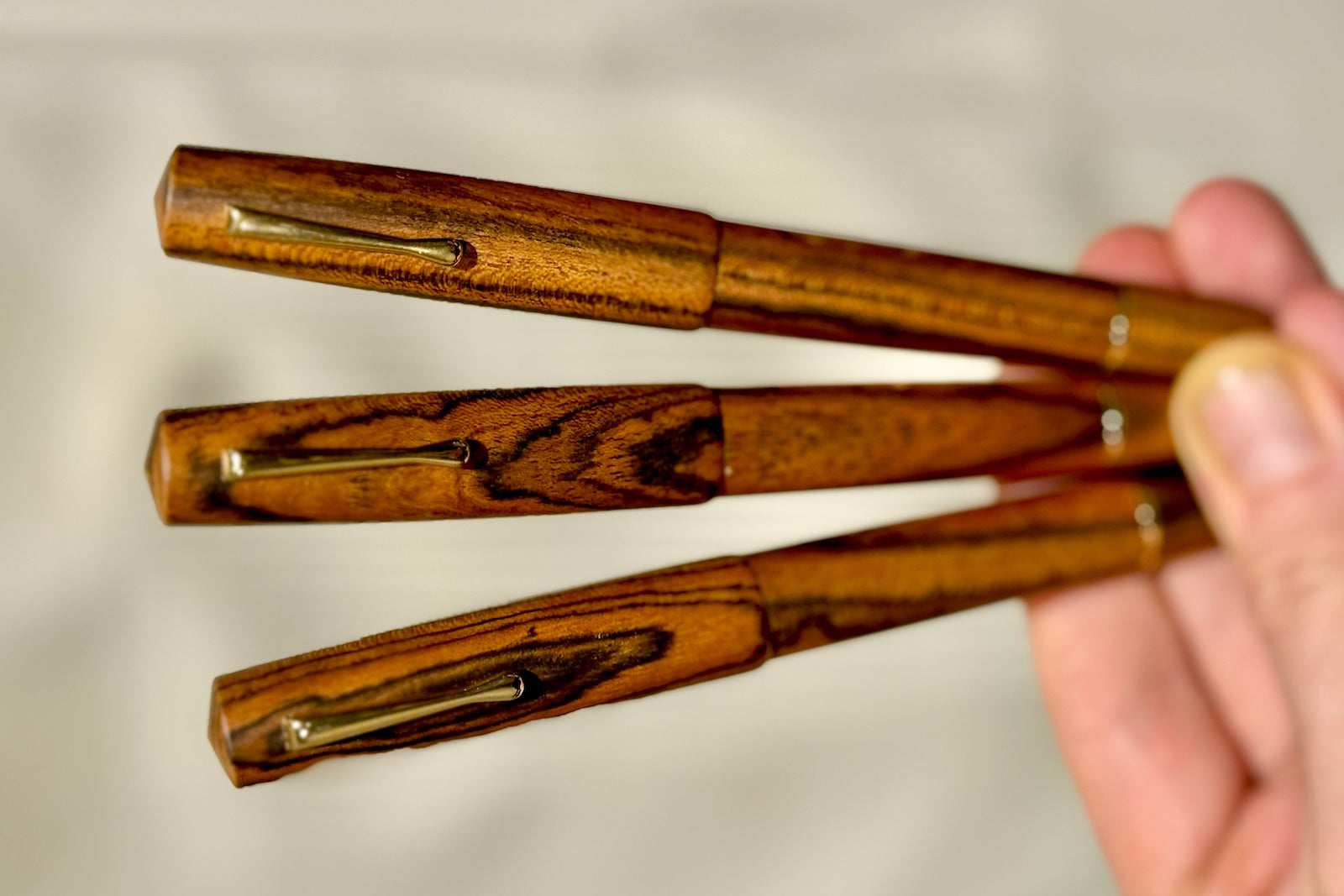 Fine Writing International Bocote Ahşap Dolmakalem - Vakum Dolum Sistemi