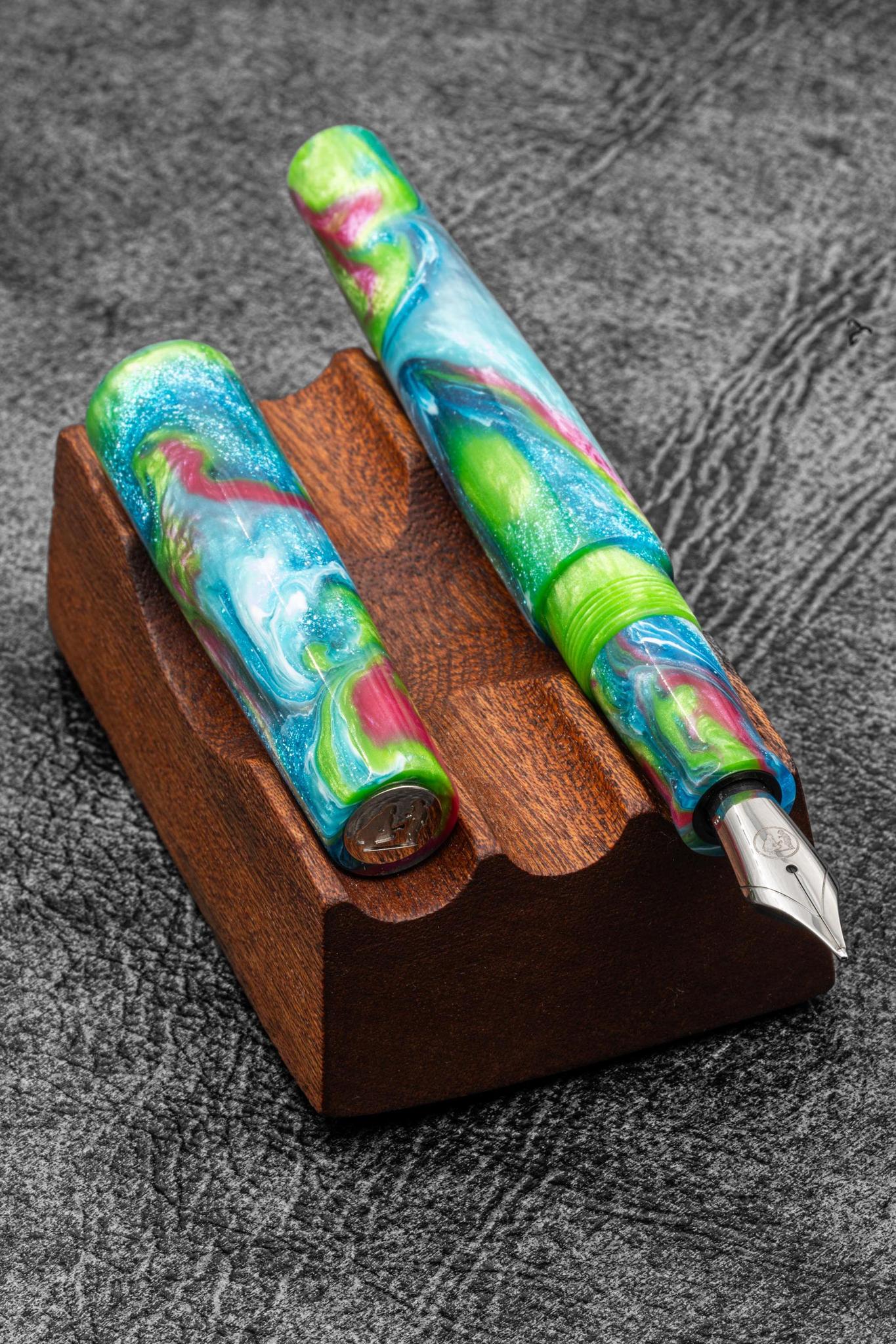 Galen X Studyo Agackakan - Dolma Kalem V1 - Alien Moon