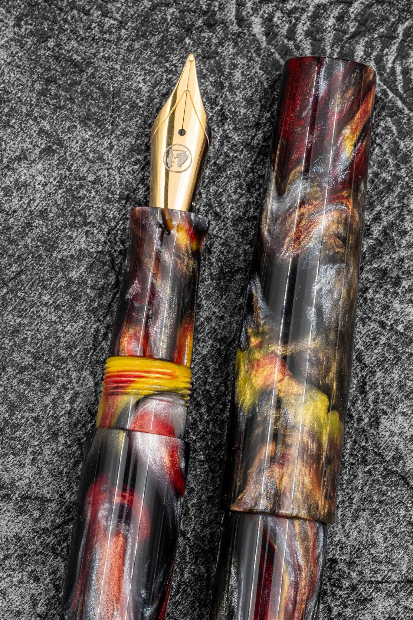 Galen X Studyo Agackakan - Dolma Kalem V1 - Black Velvet Hibiscus