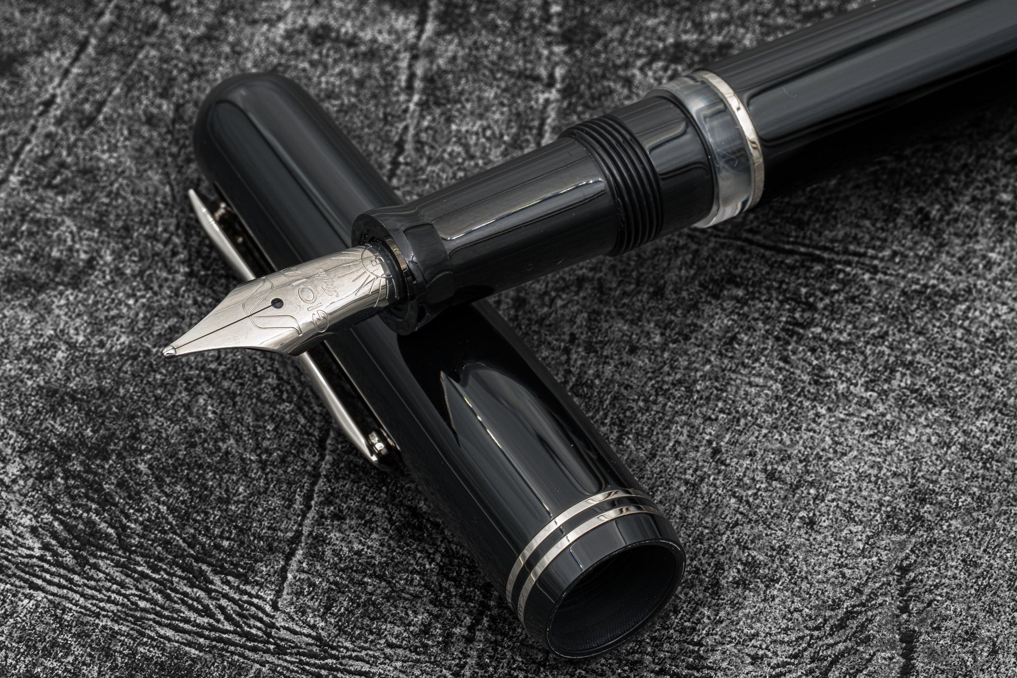 Gioia Metis Classic Black Dolmakalem - ST
