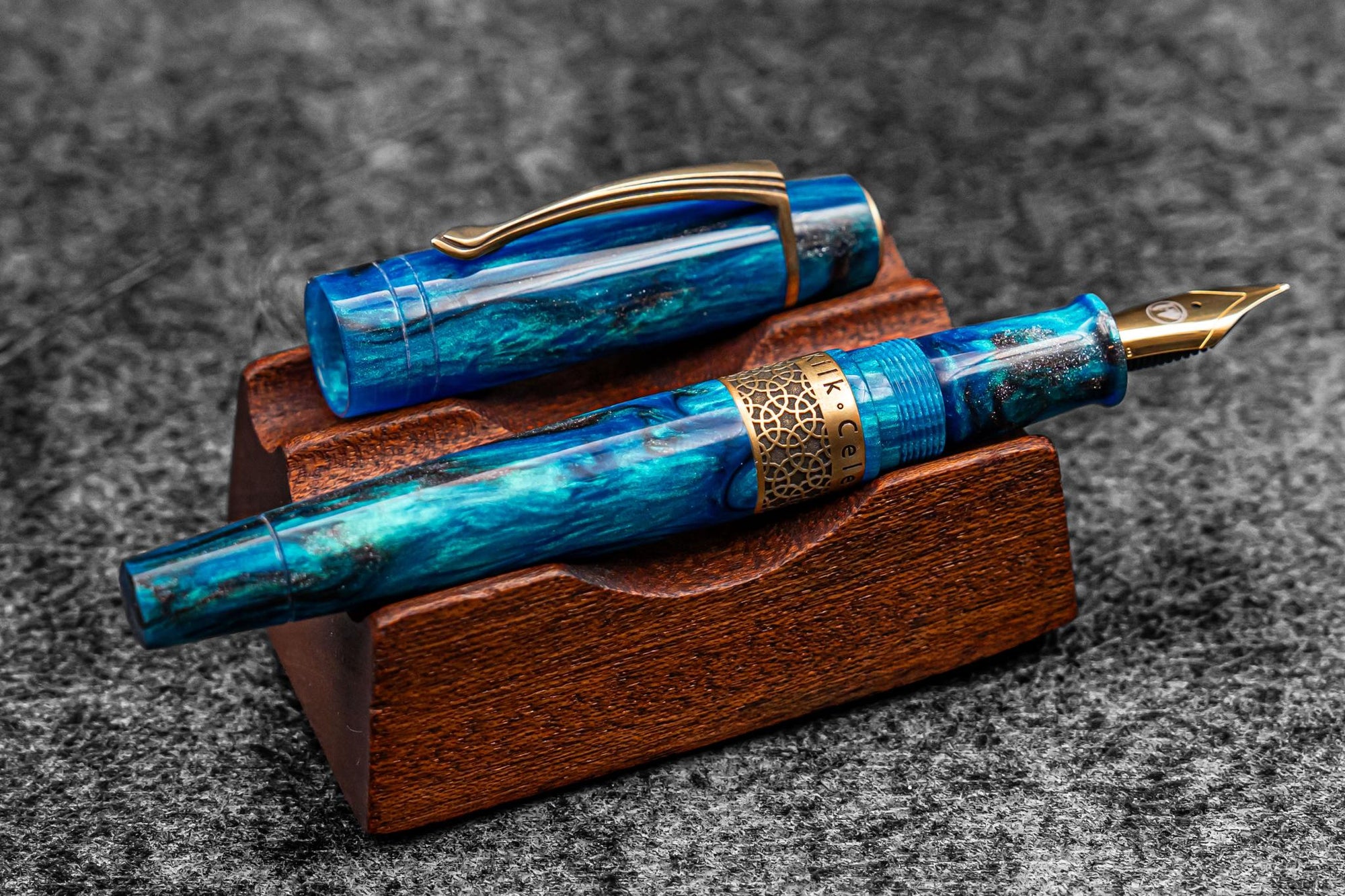 Kilk &amp; Galen SE Celestial Fountain Pen - Carolina Midnight