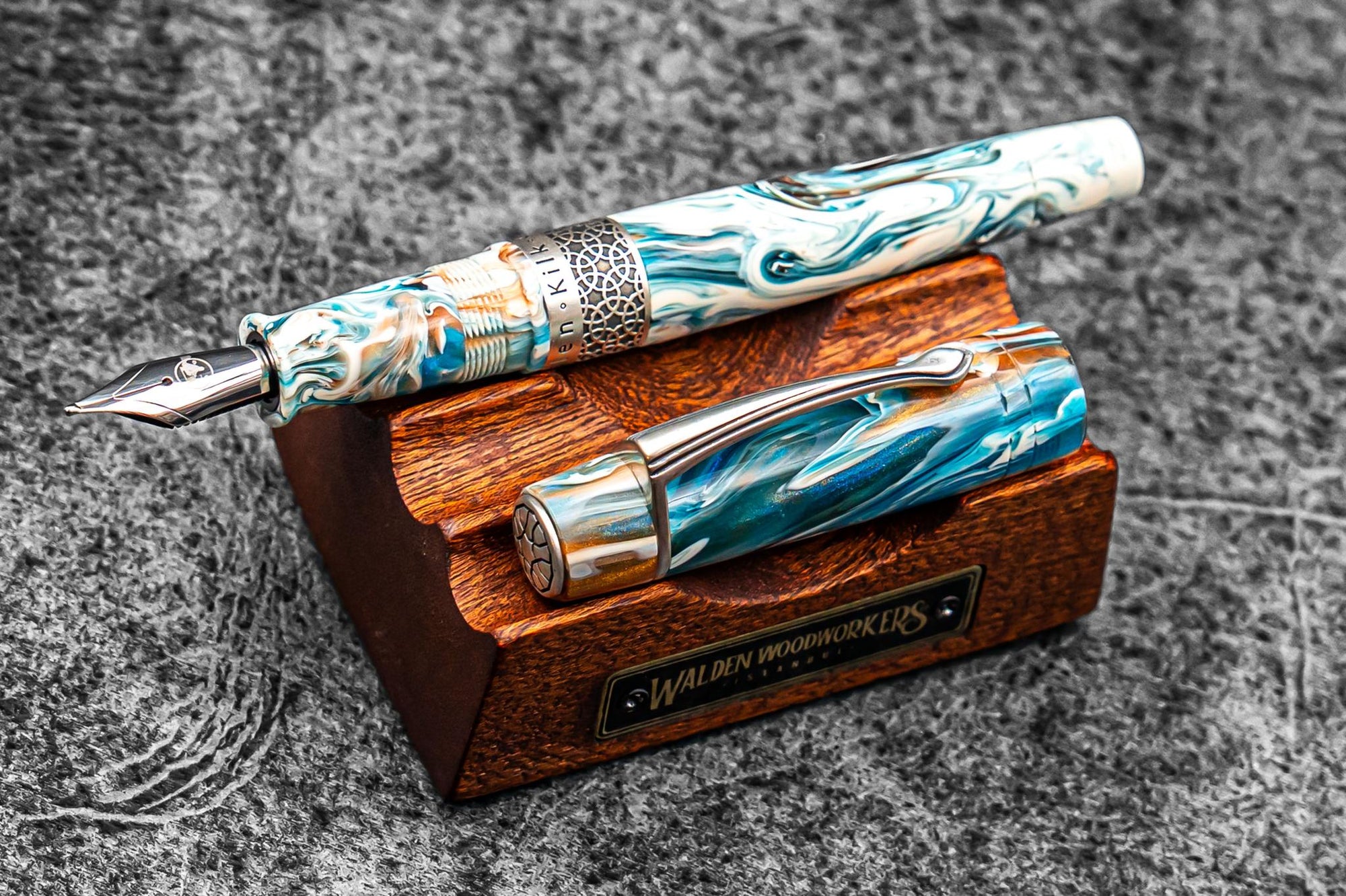 Kilk &amp; Galen SE Celestial Fountain Pen - Tiger Lily Koi