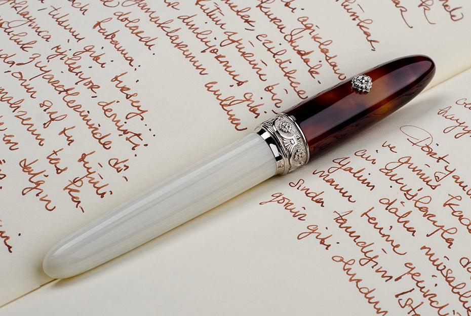 Kilk NovoBaroque Fountain Pen - Tortoise Brown