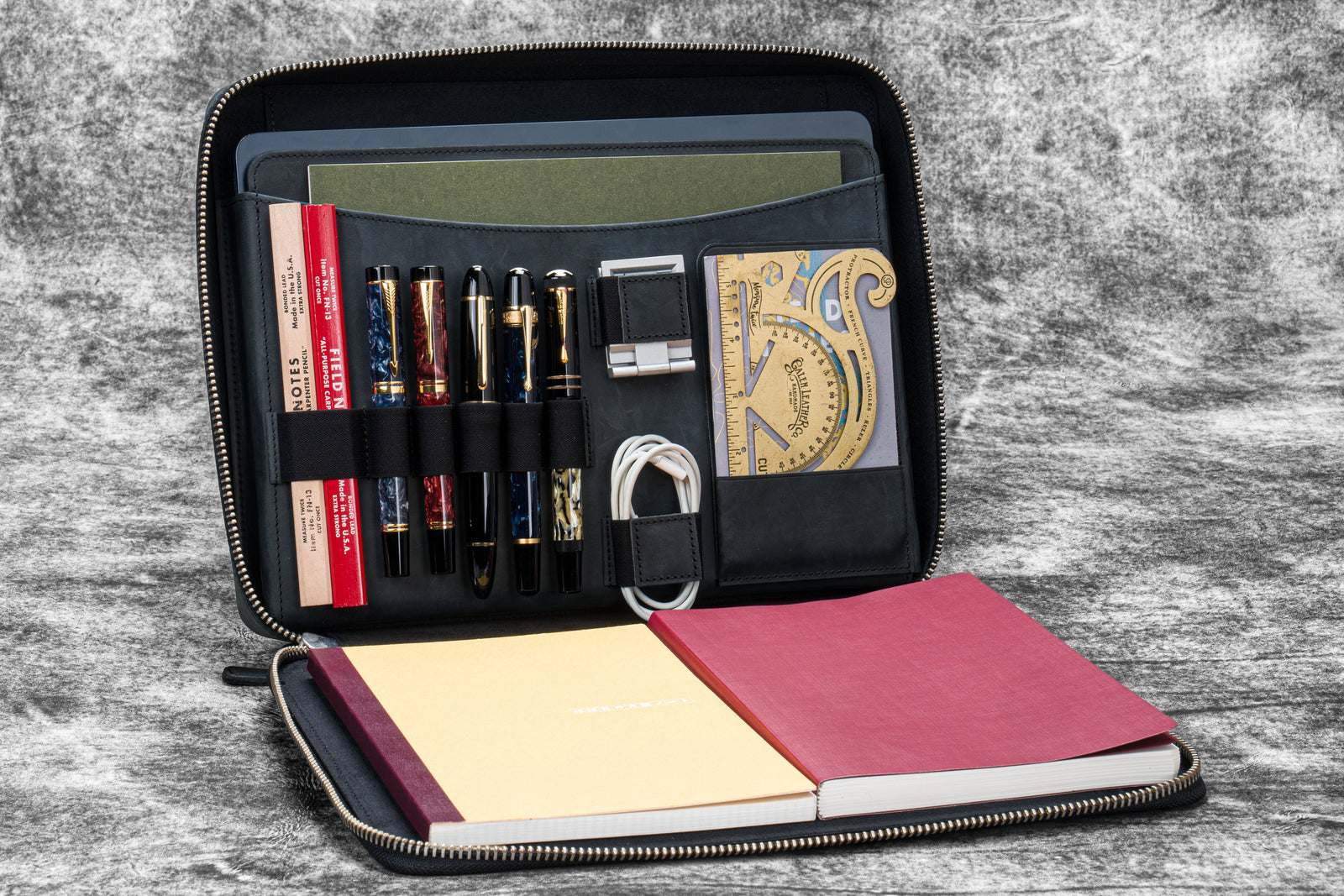 The Compendium - Omuz Askılı A4 Fermuarlı Deri Organizer - Crazy Horse Graphite