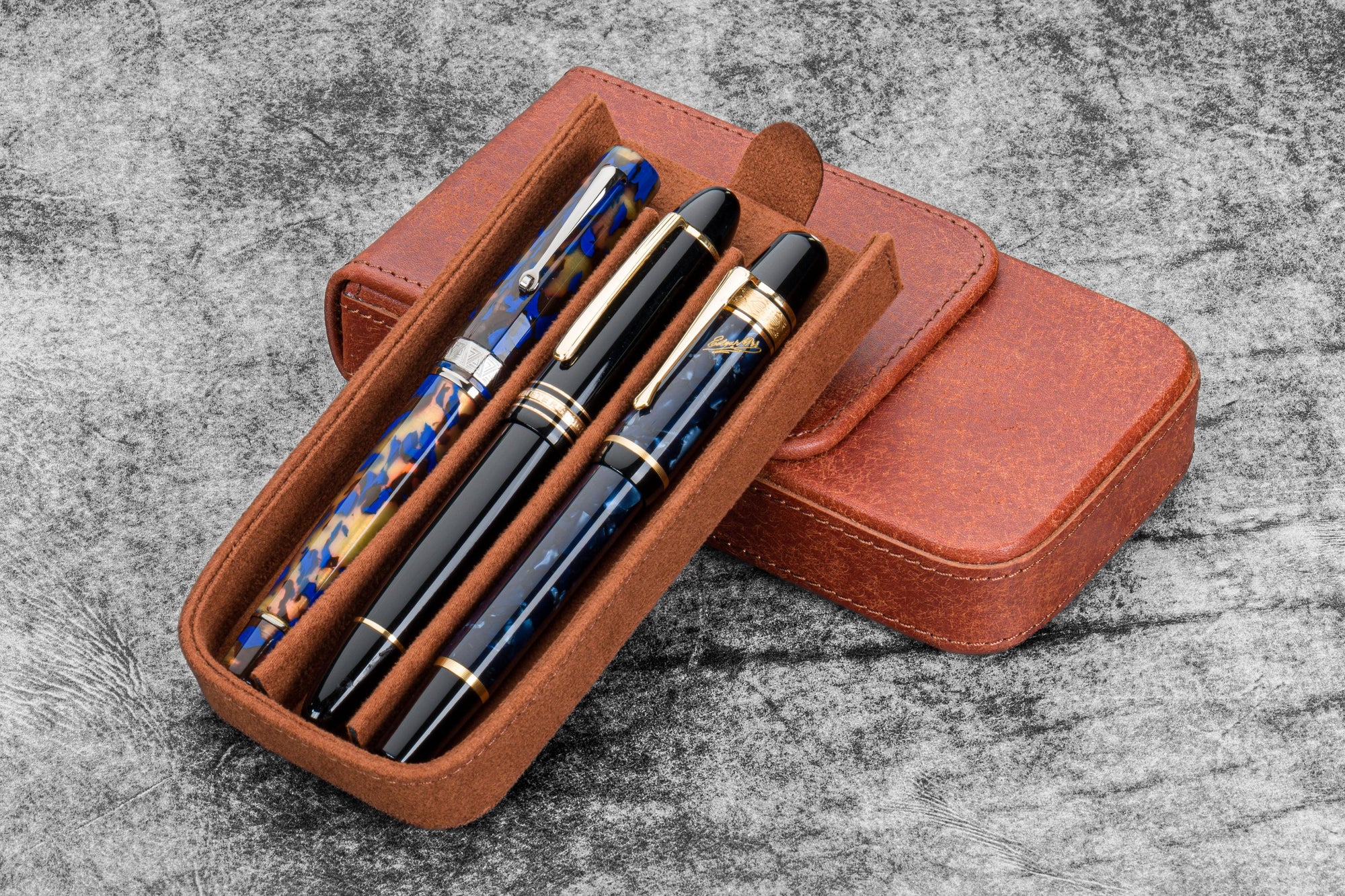 Magnum Opus 3'lü Kapaklı Deri Kalemlik - Aged Copper