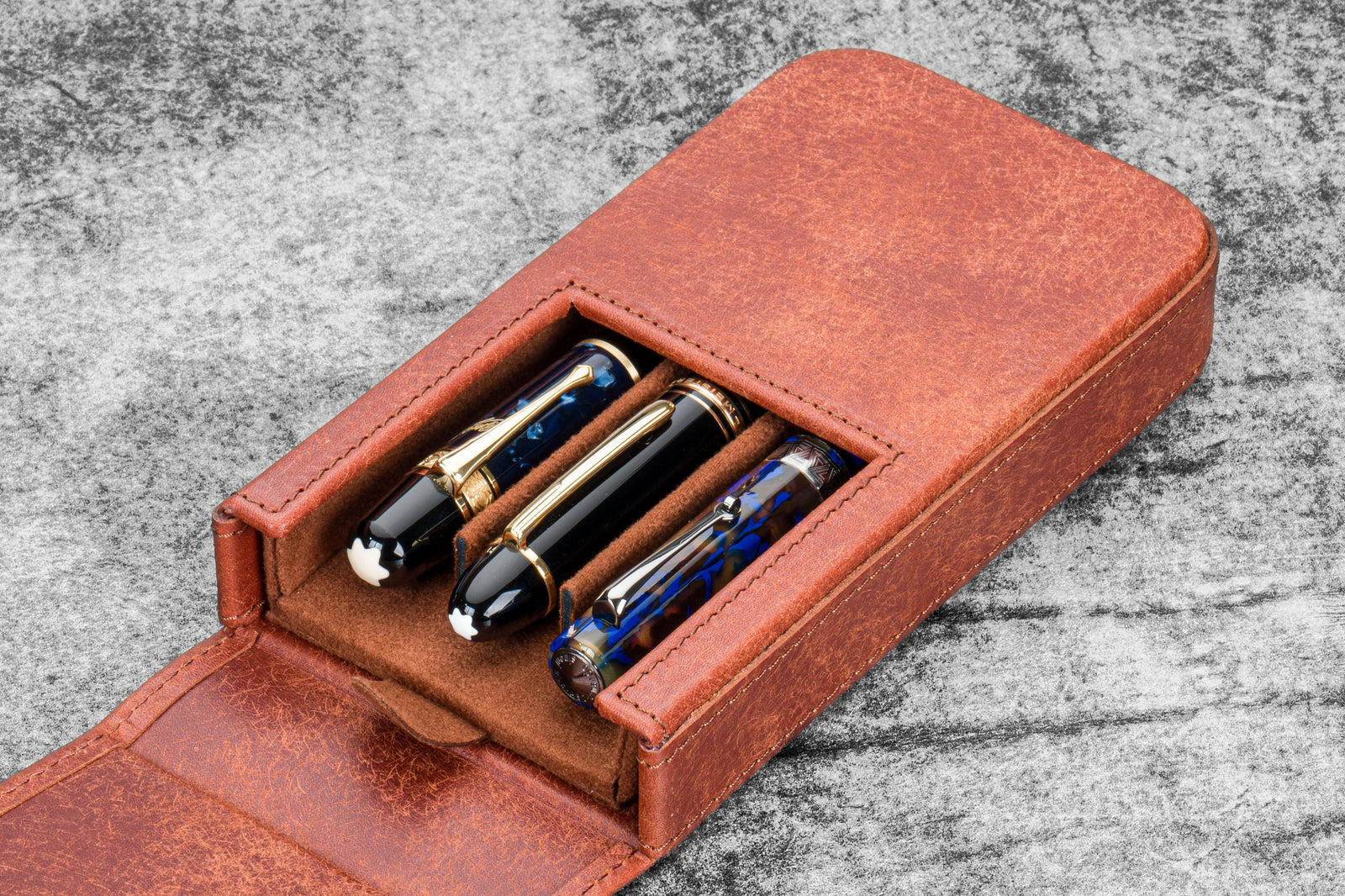 Magnum Opus 3'lü Kapaklı Deri Kalemlik - Aged Copper