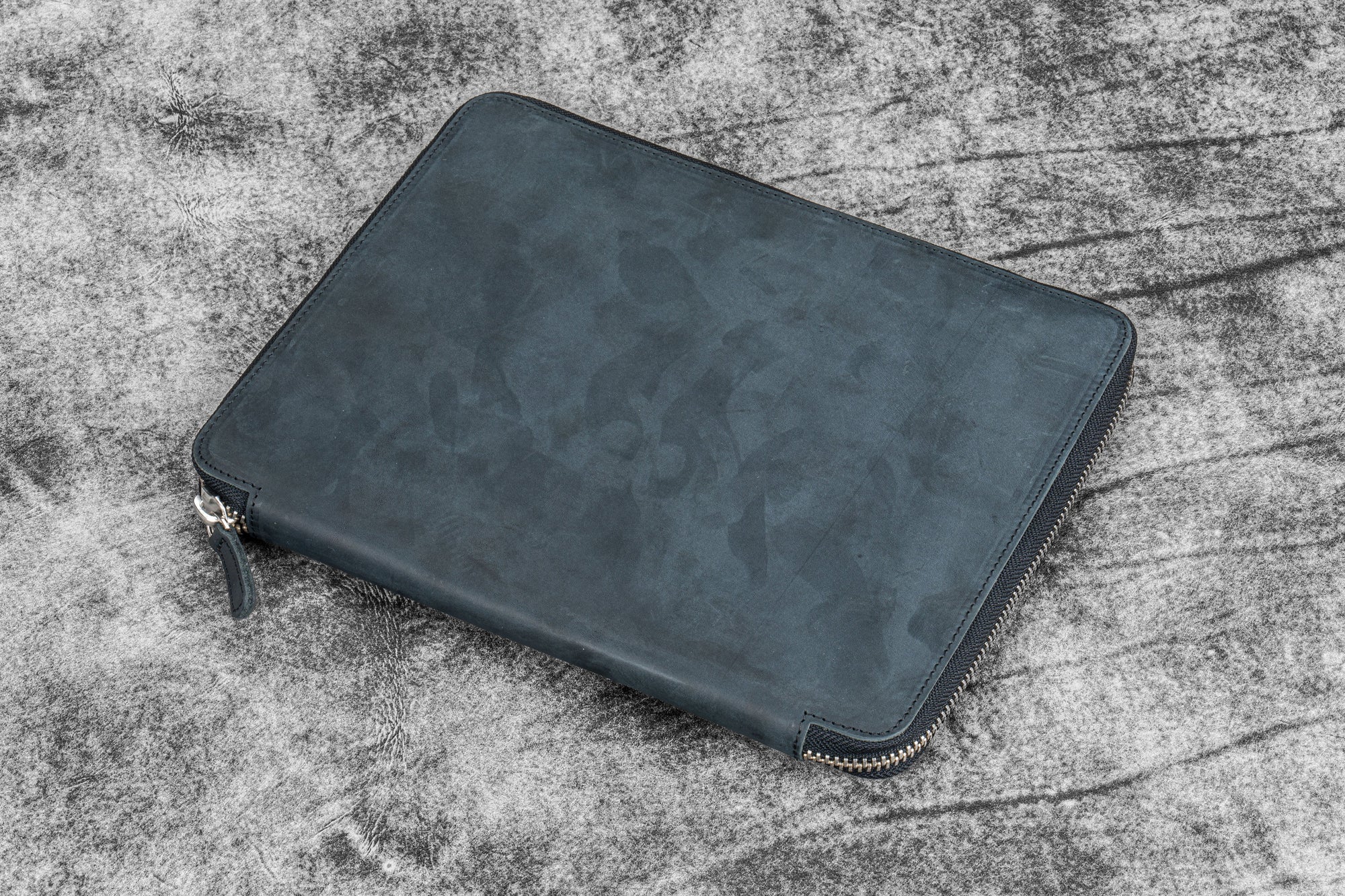 Leather Zippered Leuchtturm1917 B5 &amp; Extra Large Moleskine Folio - Crazy Horse Graphite