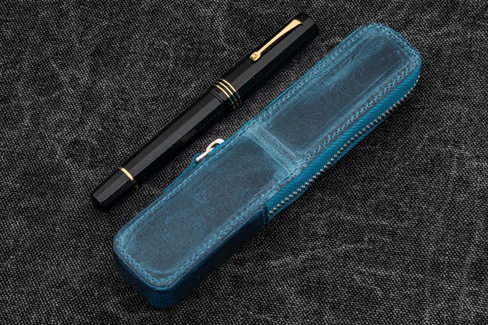 Leather Zippered Magnum Opus Single Hard Pen Case For Oversized Pens &amp; Namiki Emperor - Crazy Horse Ocean Blue