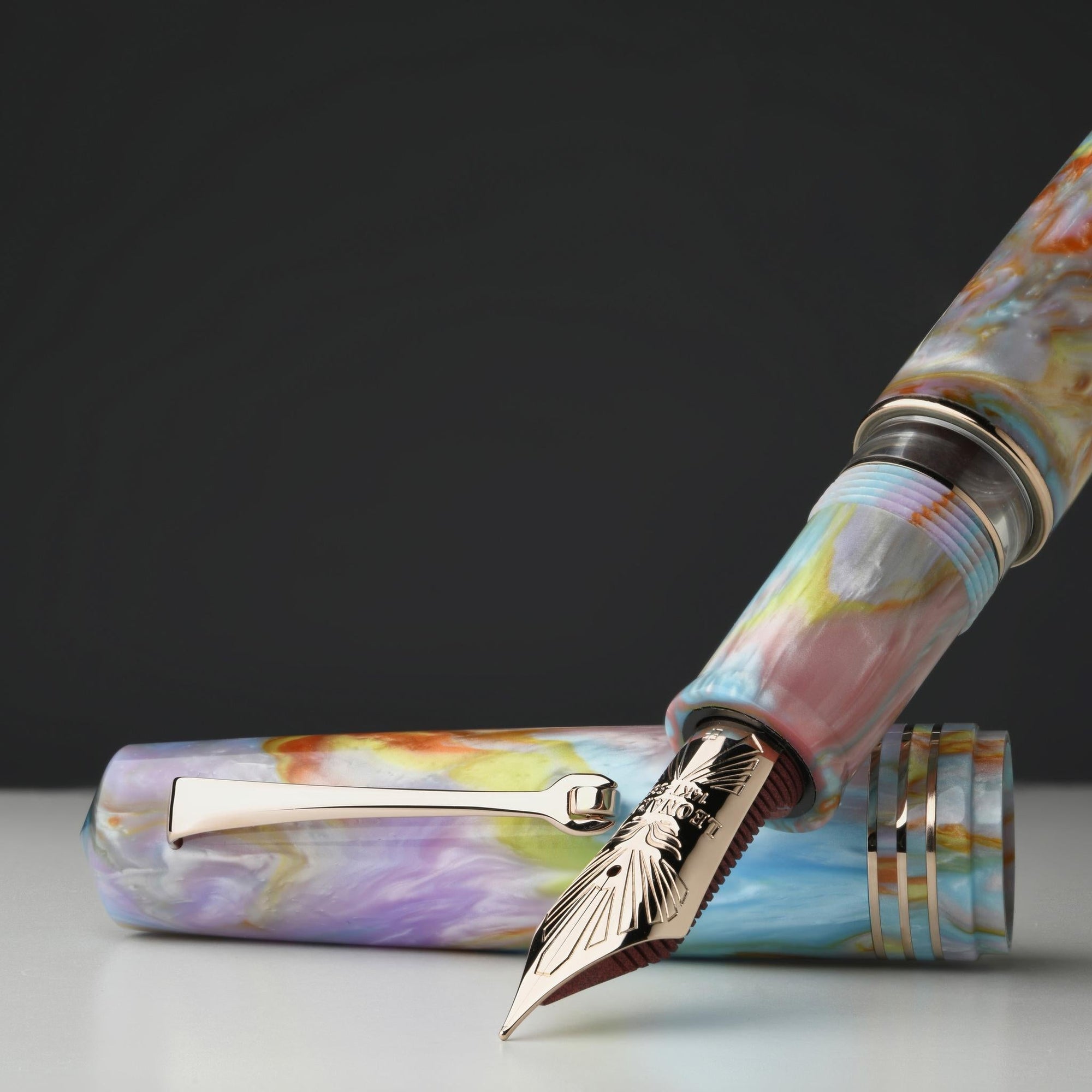 Leonardo Momento Zero Grande 2.0 Fountain Pen – Primary Manipulation 4 – RGT #8 14K Gold