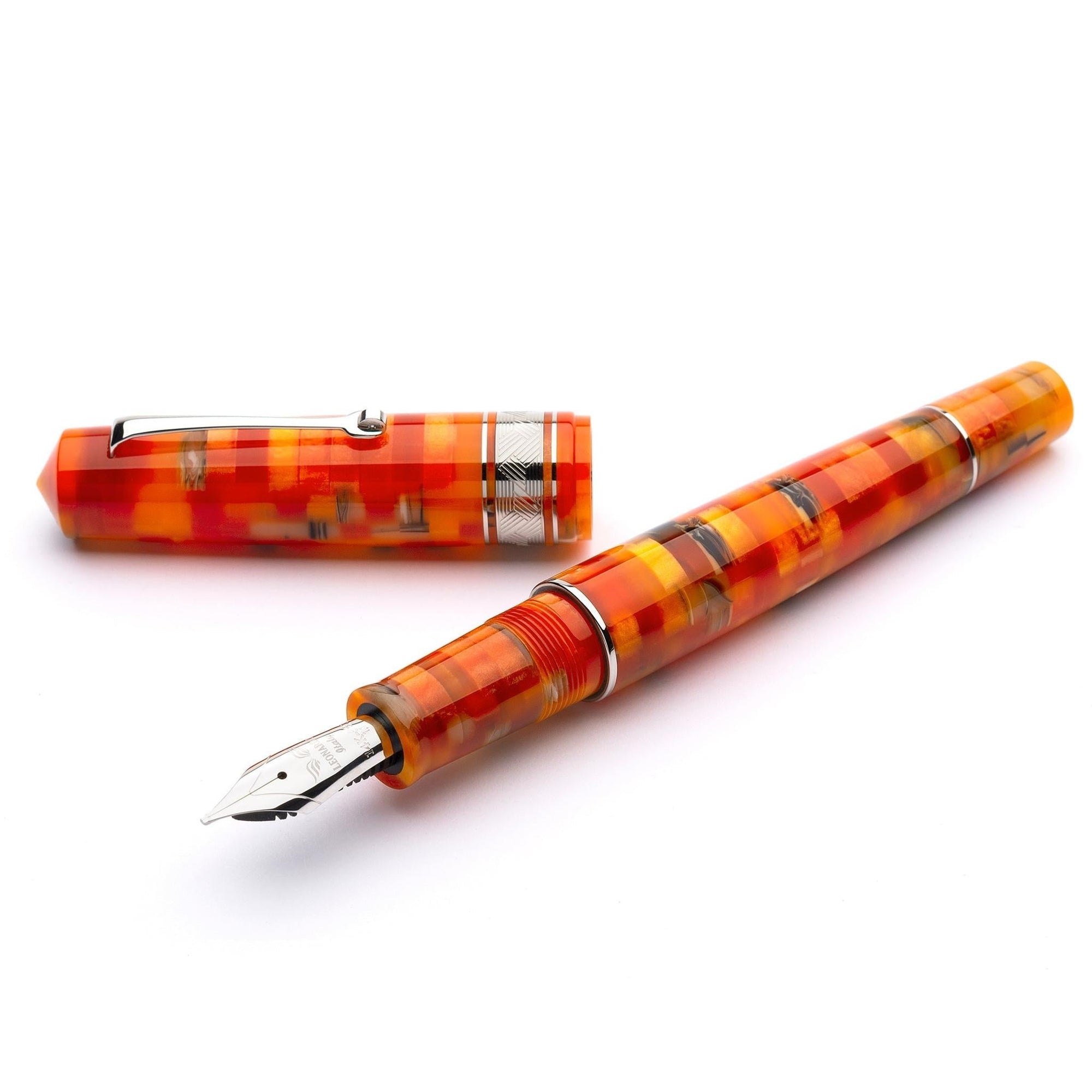Leonardo Momento Zero Grande Fountain Pen – Mosaico Mango – GT #6