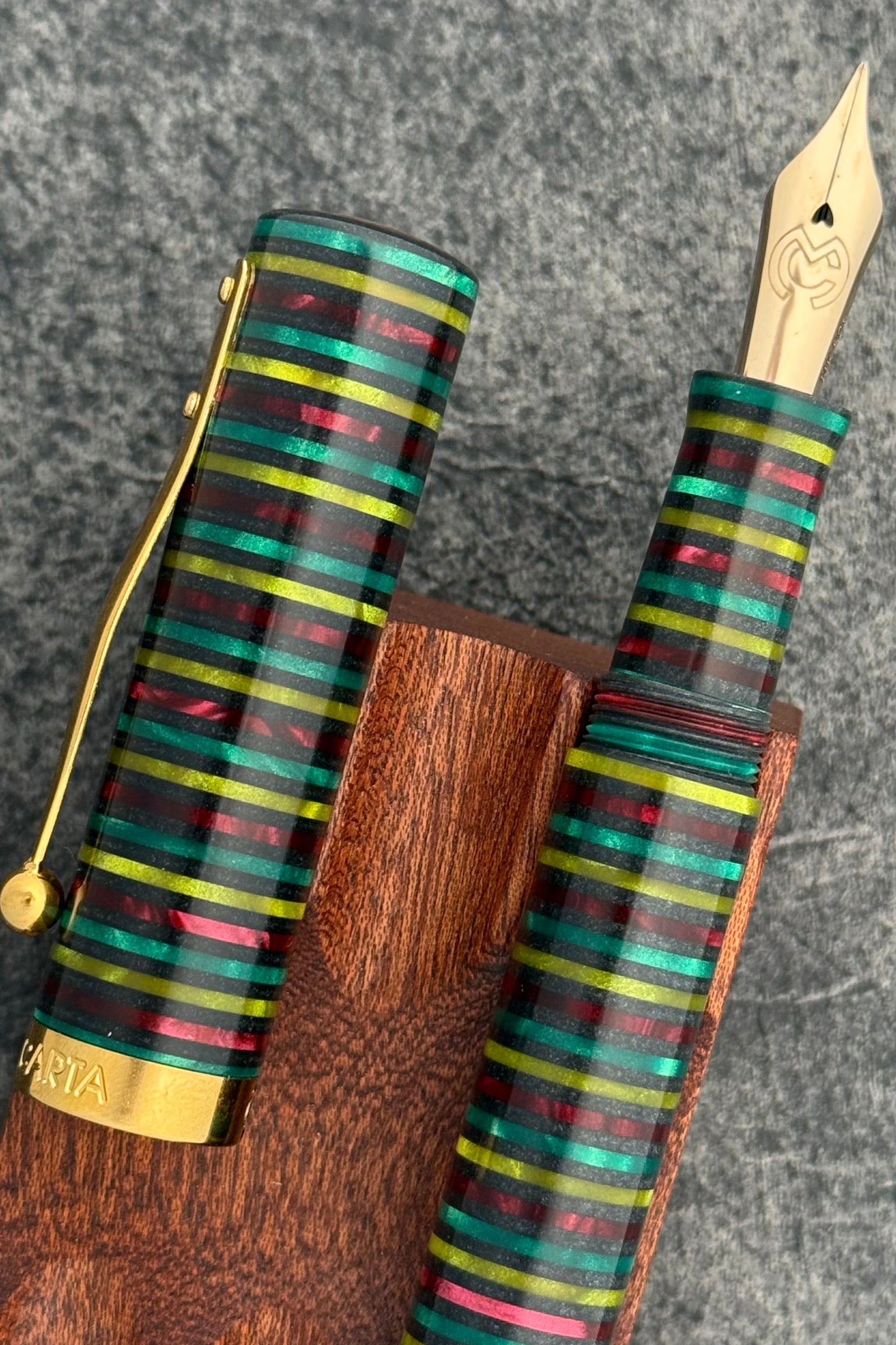 Magna Carta Mag 600 Dolmakalem 14k Gerçek Esnek Uç -Model - CA Pen Show Edt