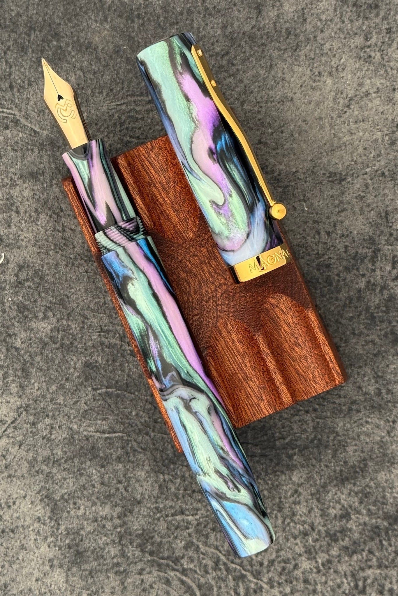 Magna Carta Mag 600 Dolmakalem 14k Gerçek Esnek Uç -Model - Nib 17