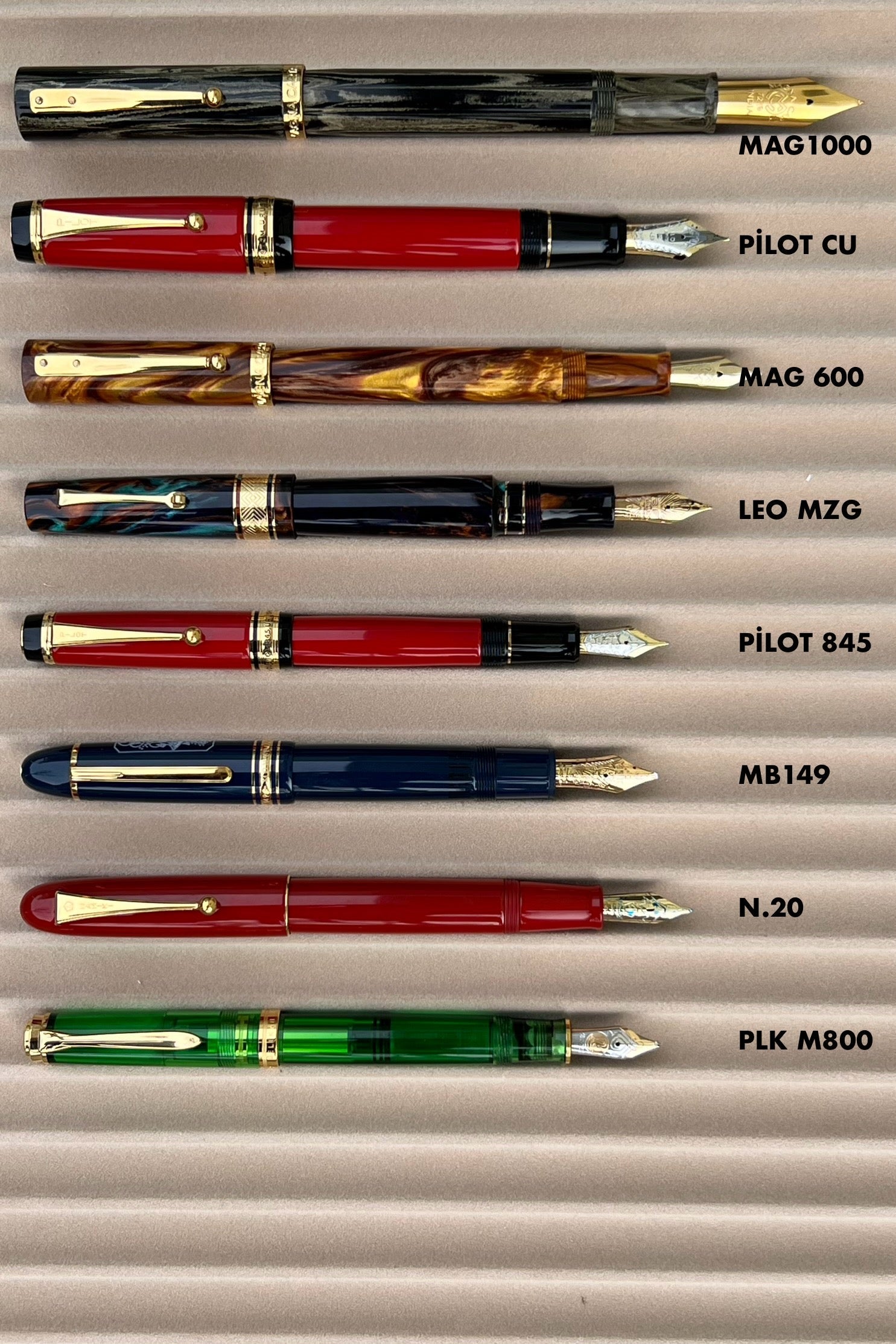 Magna Carta Mag 600 Fountain Pen True Flex Nib 18