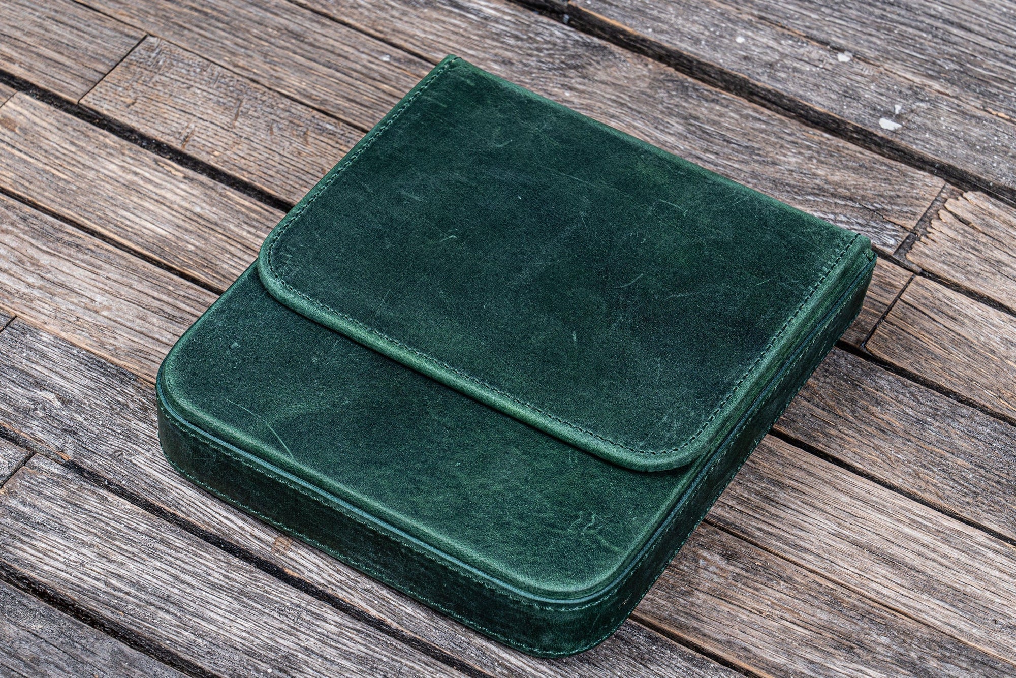 Magnum Opus 6&#39;lı Kapaklı Deri Kalemlik - C.H. Forest Green