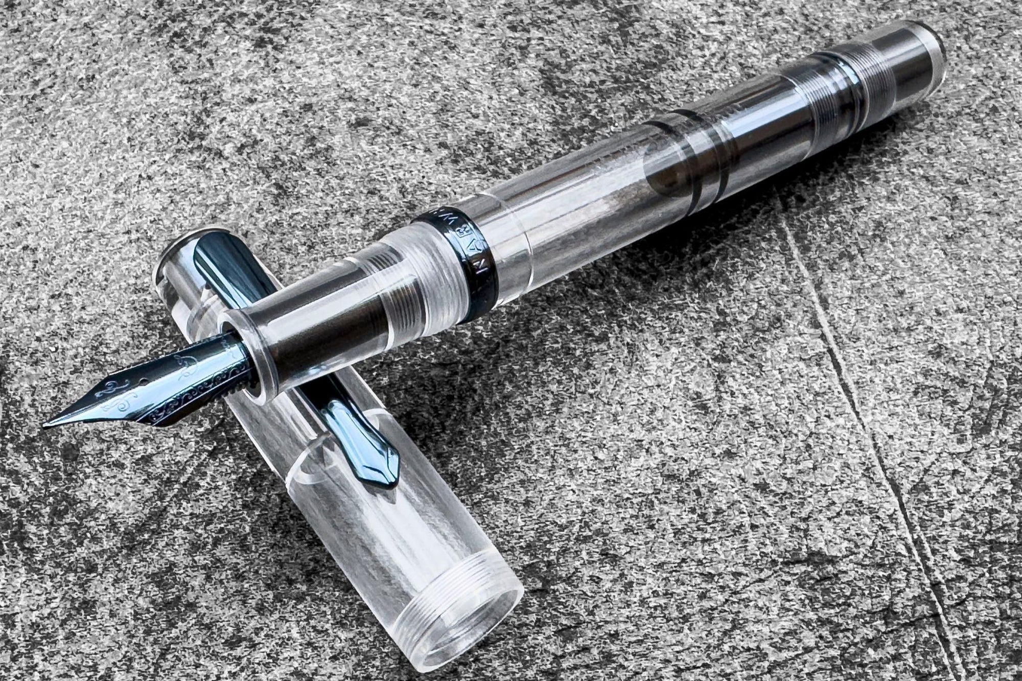 Nahvalur X Galen Şeffaf Dolma Kalem - Deep Navy