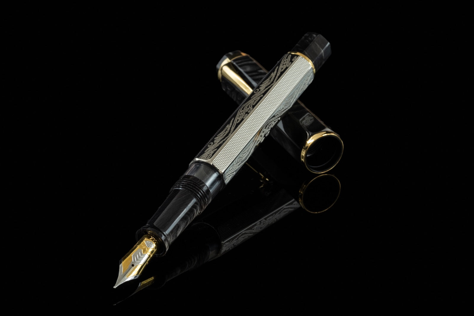 OMAS Cobra Dolma Kalem LE