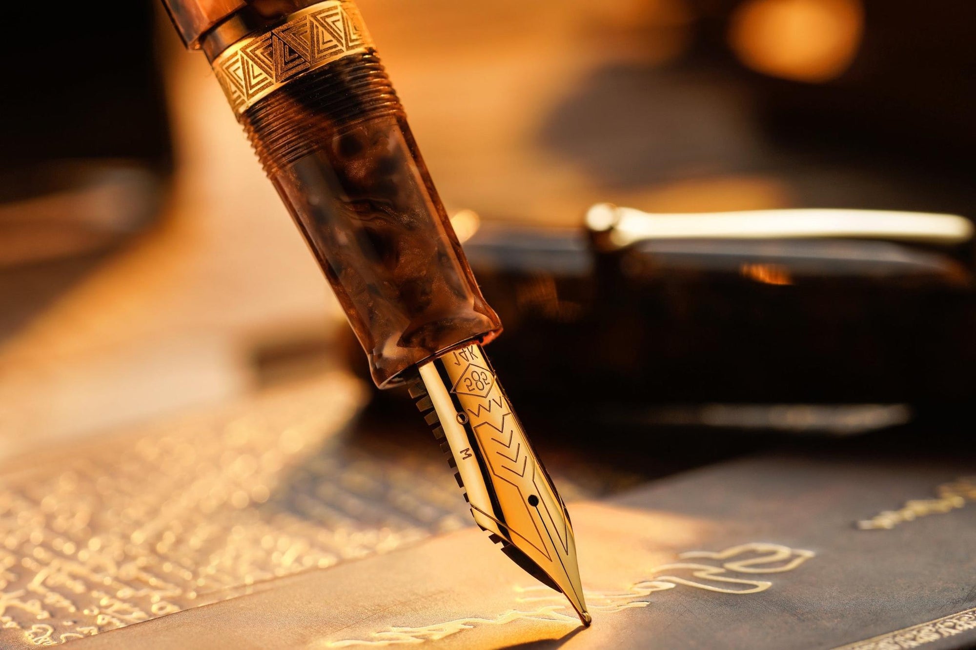 OMAS Paragon Dolmakalem Blue Saffron GT