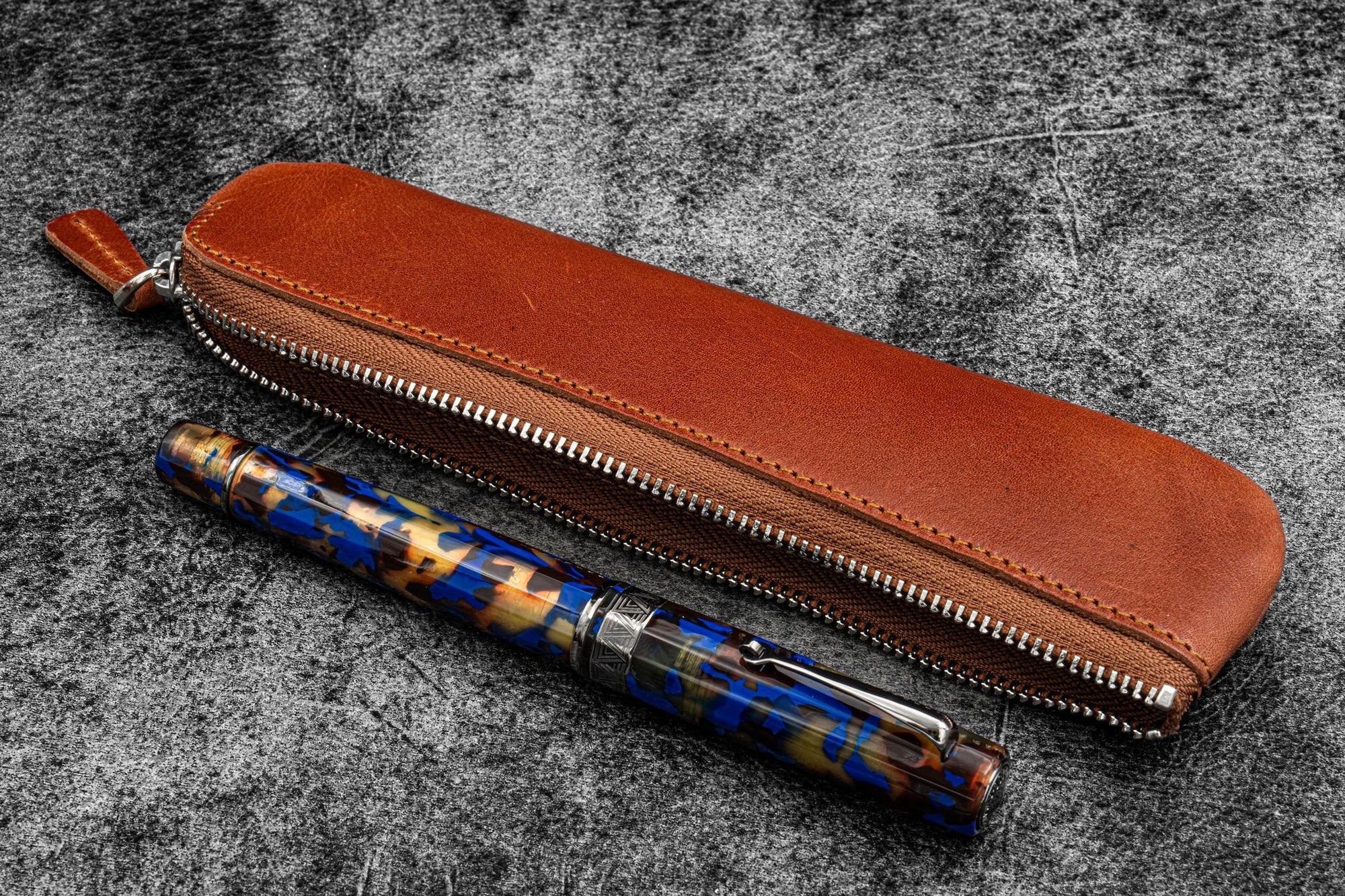 Tekli Fermuarlı Deri Kalemlik - Kahverengi