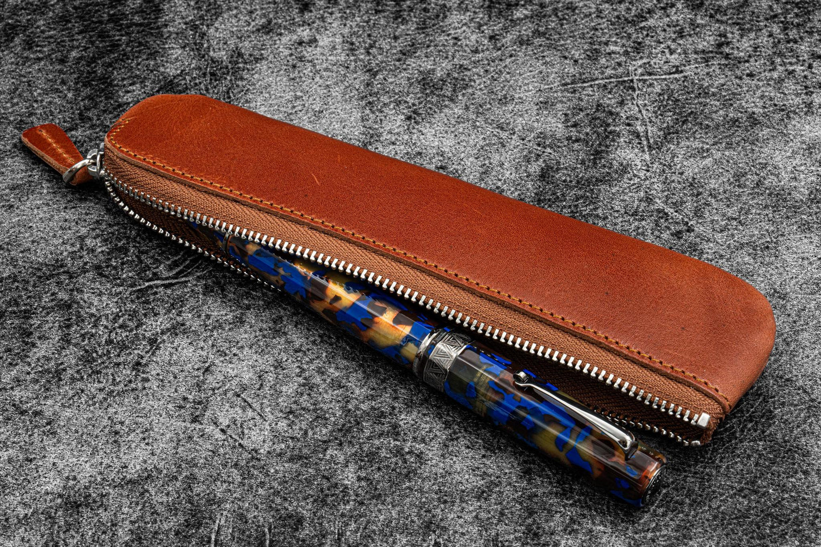 Tekli Fermuarlı Deri Kalemlik - Kahverengi