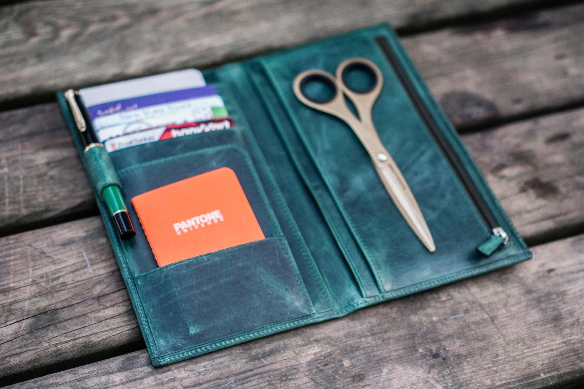 Traveler&#39;s Notebook için Deri Organizer - Regular Ebat - Crazy Forest Green