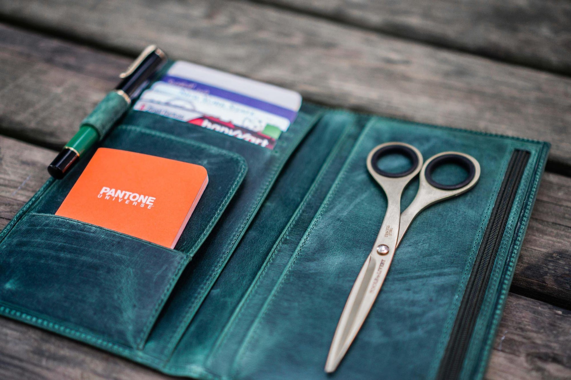 Traveler&#39;s Notebook için Deri Organizer - Regular Ebat - Crazy Forest Green