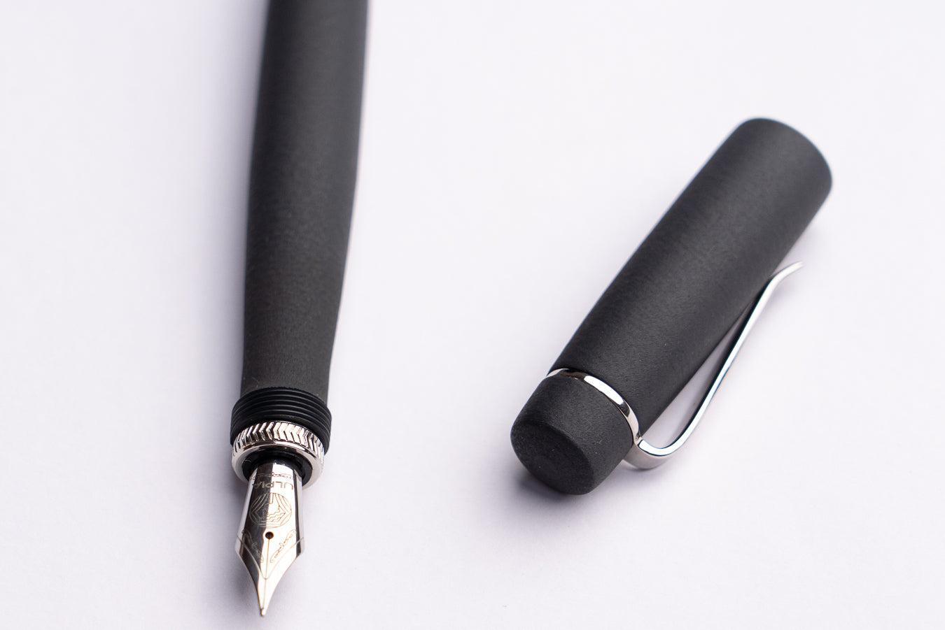 ULPIA 117 Ebonite Dolmakalem - B.C. Black (Dokulu Ebonite)