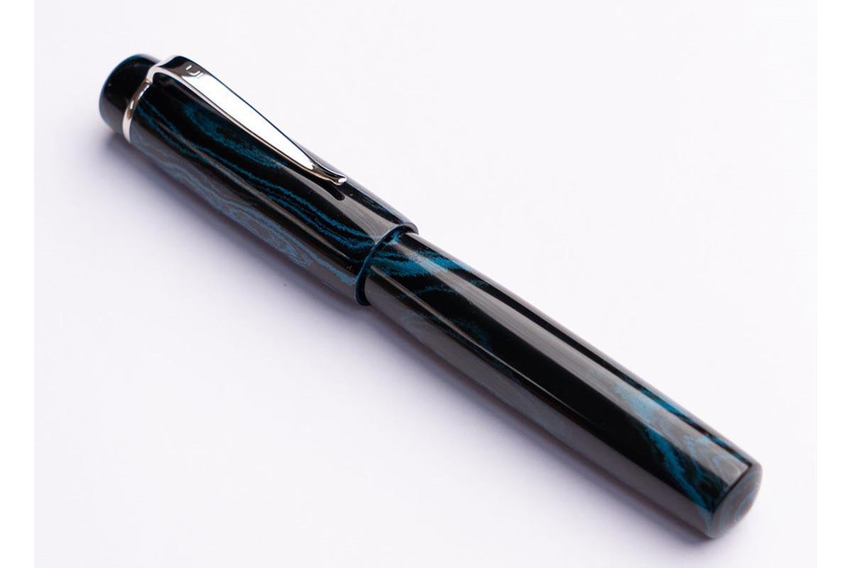 Ulpia 117 Ebonite Dolmakalem - Marine Blue