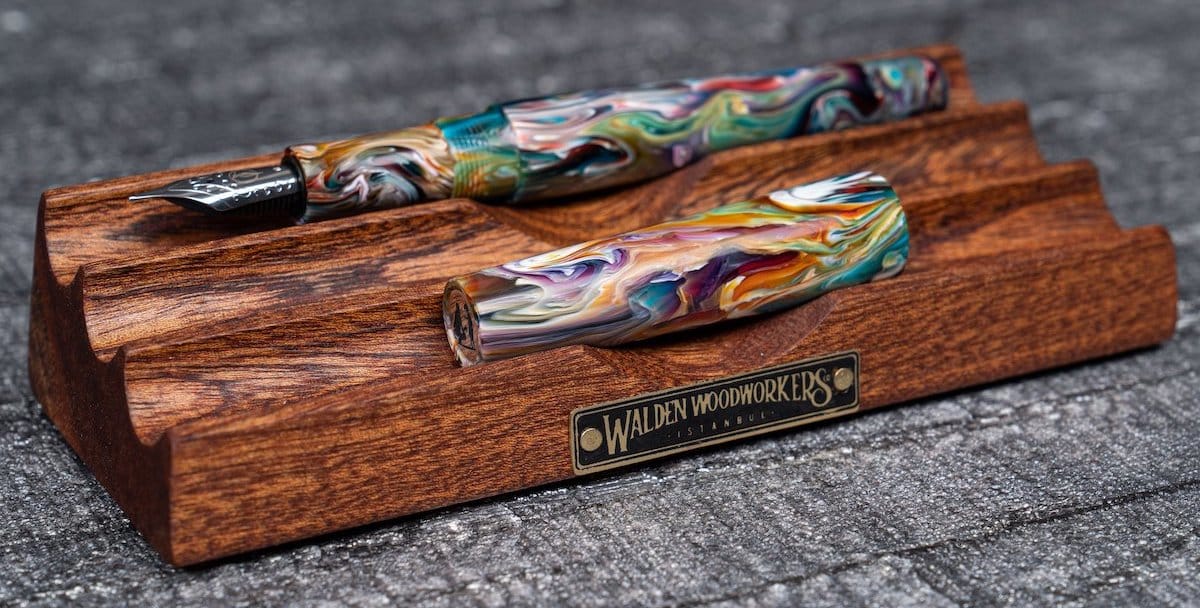 ahşap kalem standı