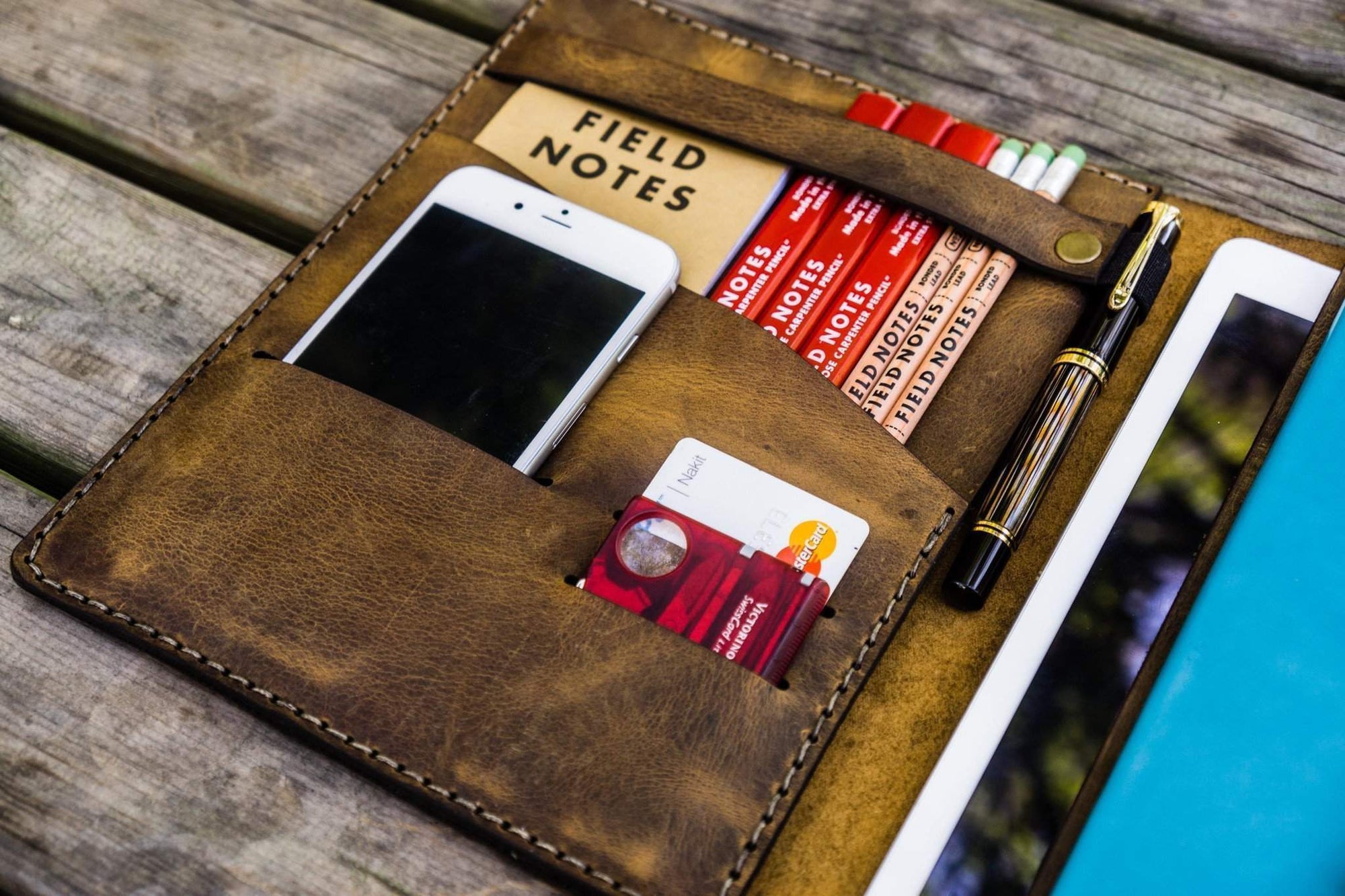Composition Notebook Cover With iPad Air/Pro Pocket - Crazy Horse Brown-Galen Leather