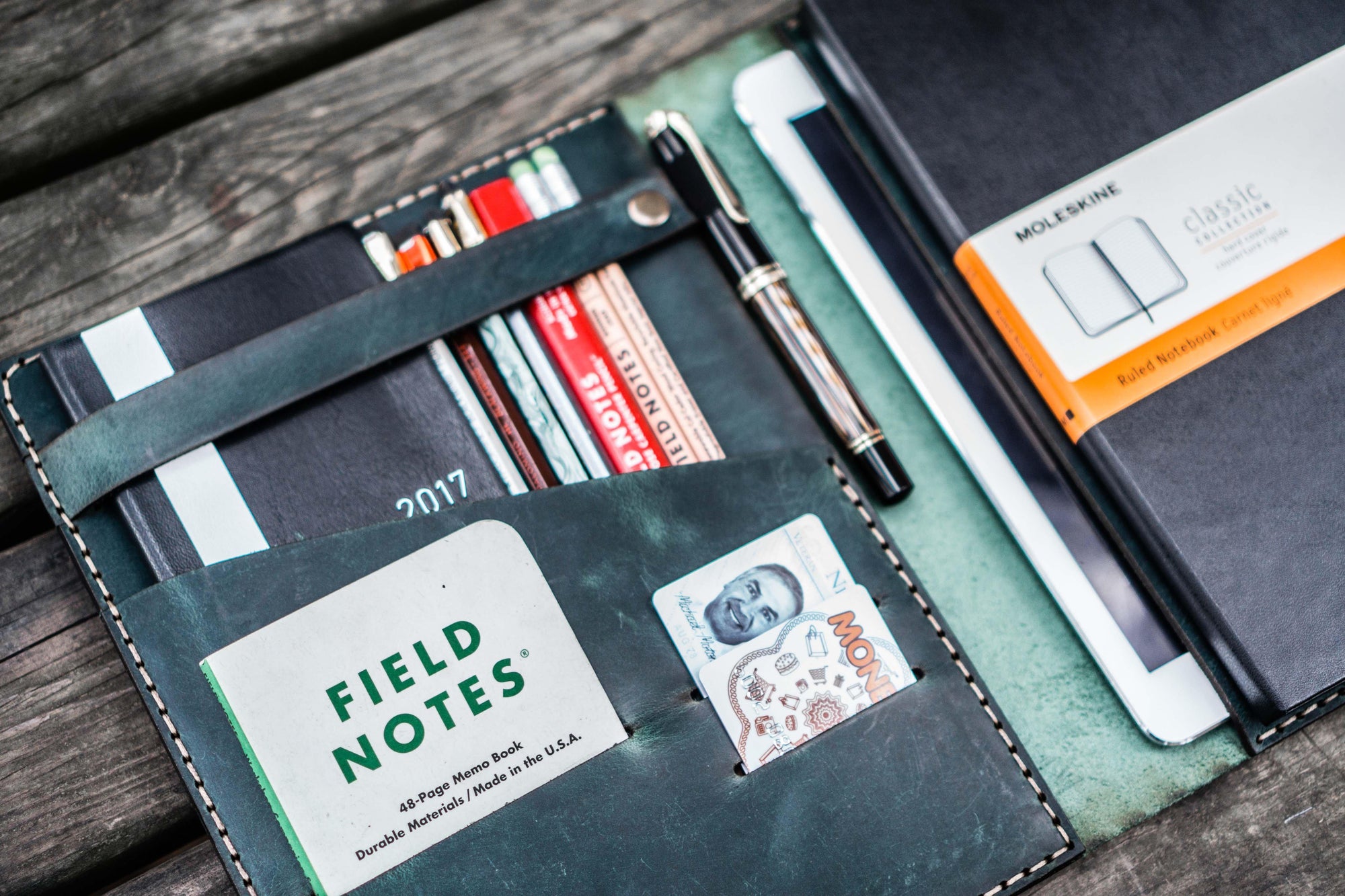 iPad Air/Pro &amp; Extra Large Moleskine Cover - Crazy Horse Forest Green-Galen Leather