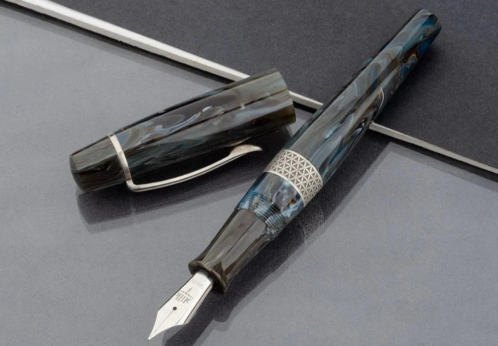 Kilk Orient Fountain Pen - Blue-