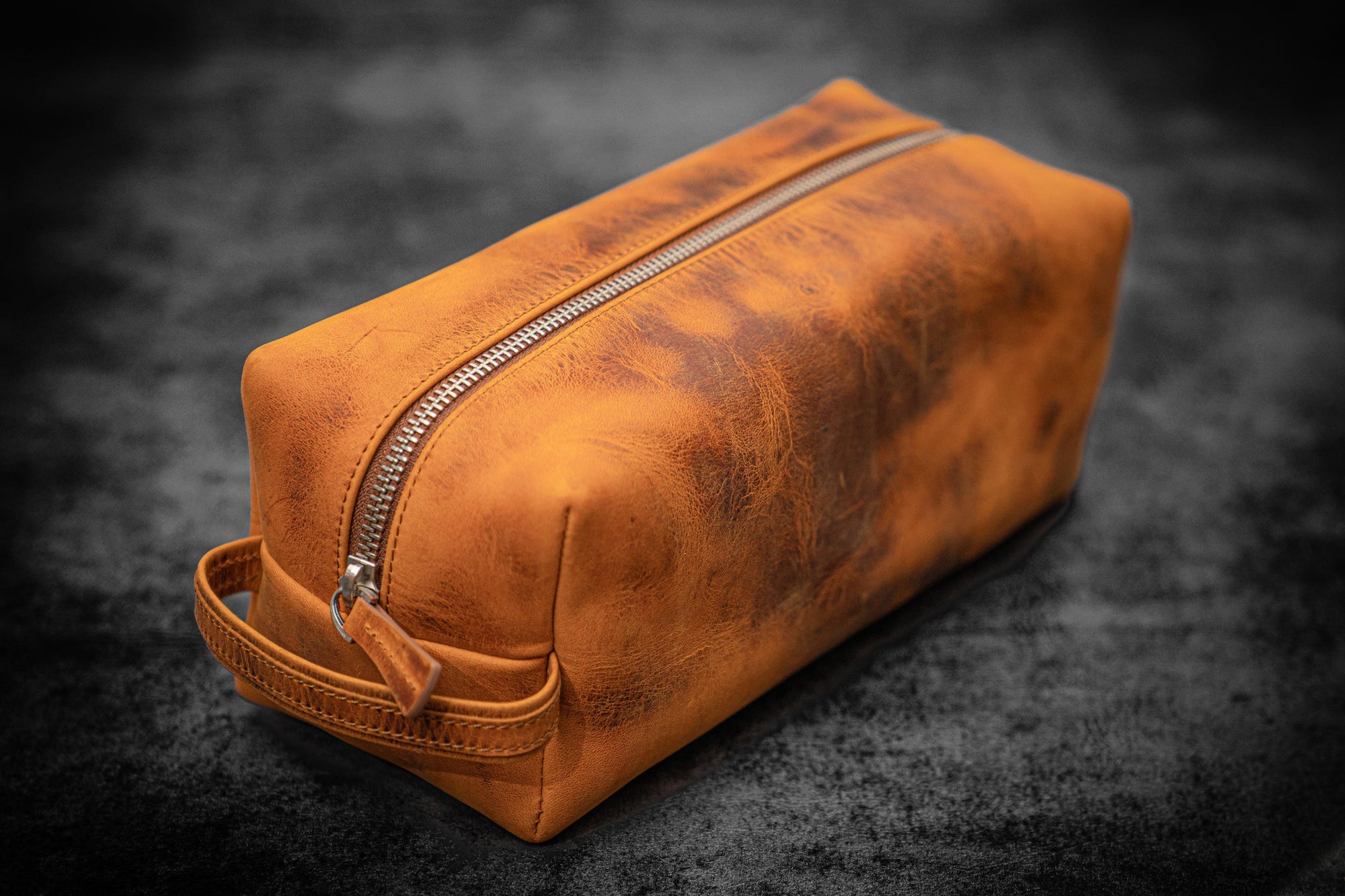 Leather Classic Dopp Kit &amp; Travel Toiletry Bag - Crazy Horse Brown-Galen Leather