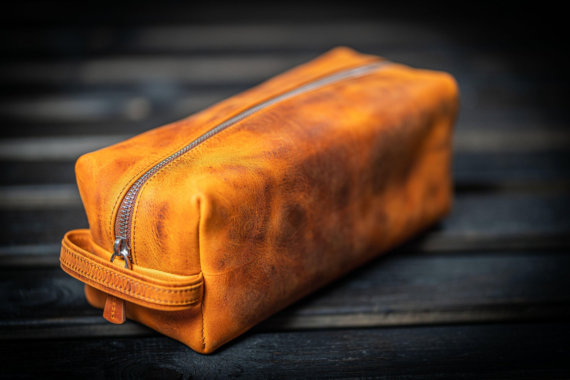 Leather Classic Dopp Kit &amp; Travel Toiletry Bag - Crazy Horse Brown-Galen Leather