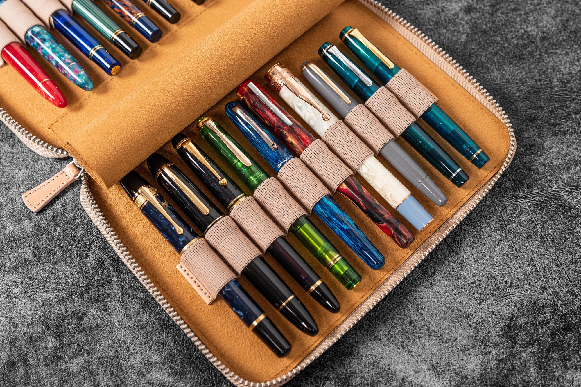 Leather Zippered 20 Slots Pen Case - Undyed Leather