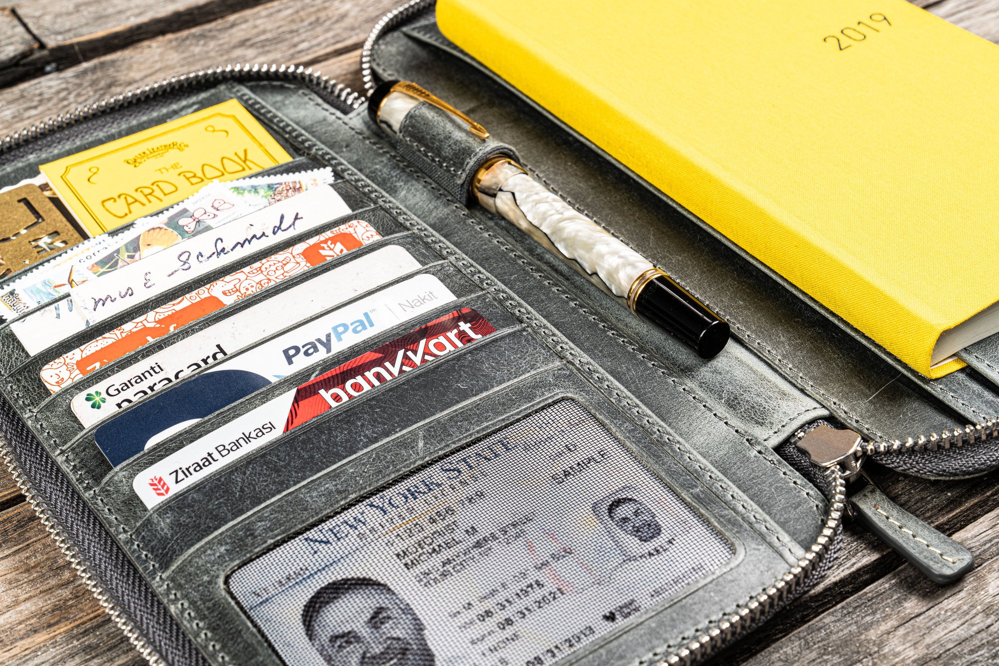 Leather Zippered Hobonichi Weeks Cover - Crazy Horse Smoky