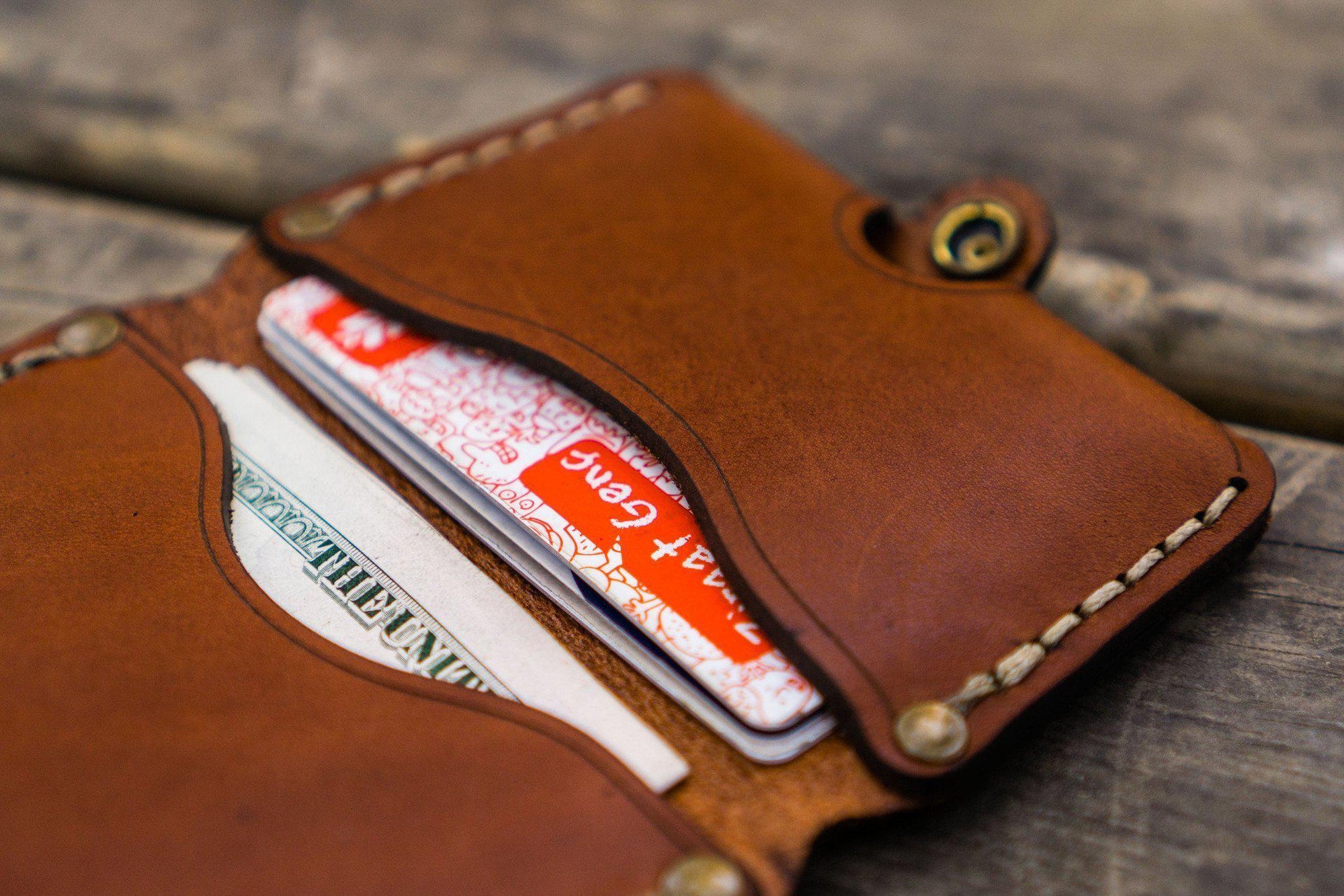 No.38 Personalized Minimalist Hanmade Leather Wallet - Brown
