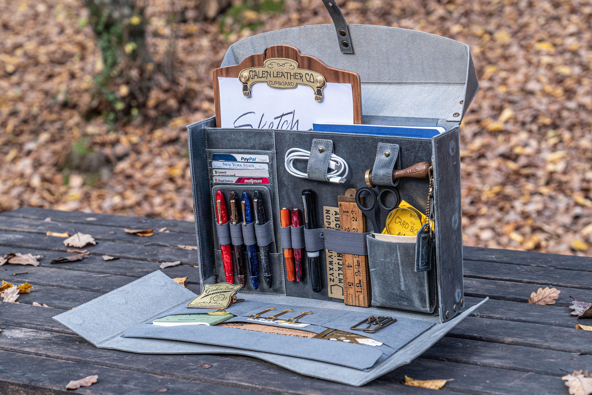 Writer&#39;s Medic Bag XLarge - Crazy Horse Smoky-Galen Leather