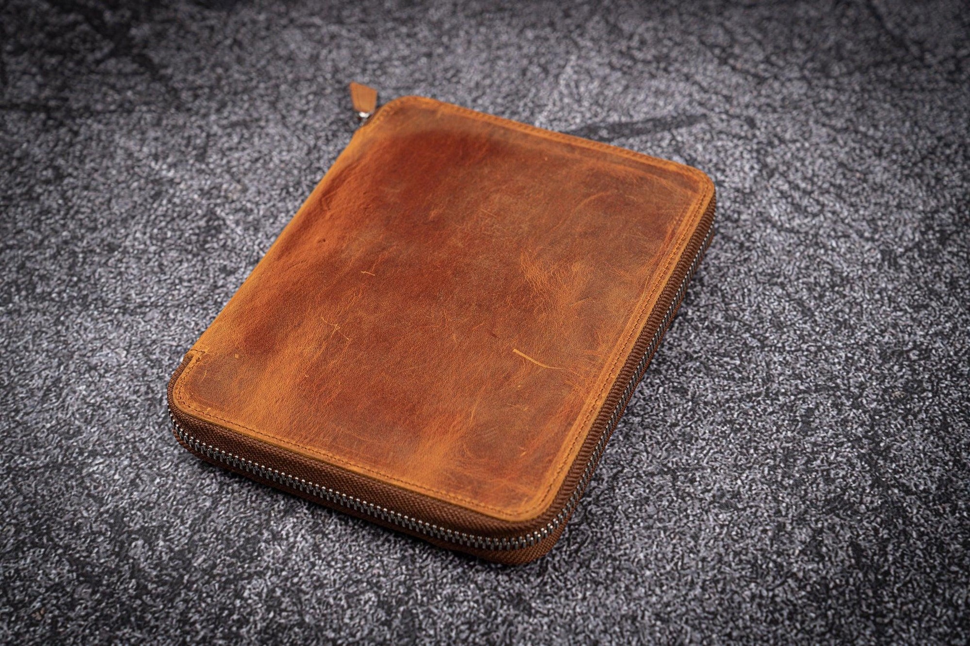 10&#39;lu Deri Kalemlik ve A5 Defter Kılıfı - Crazy Horse Taba / Kahverengi