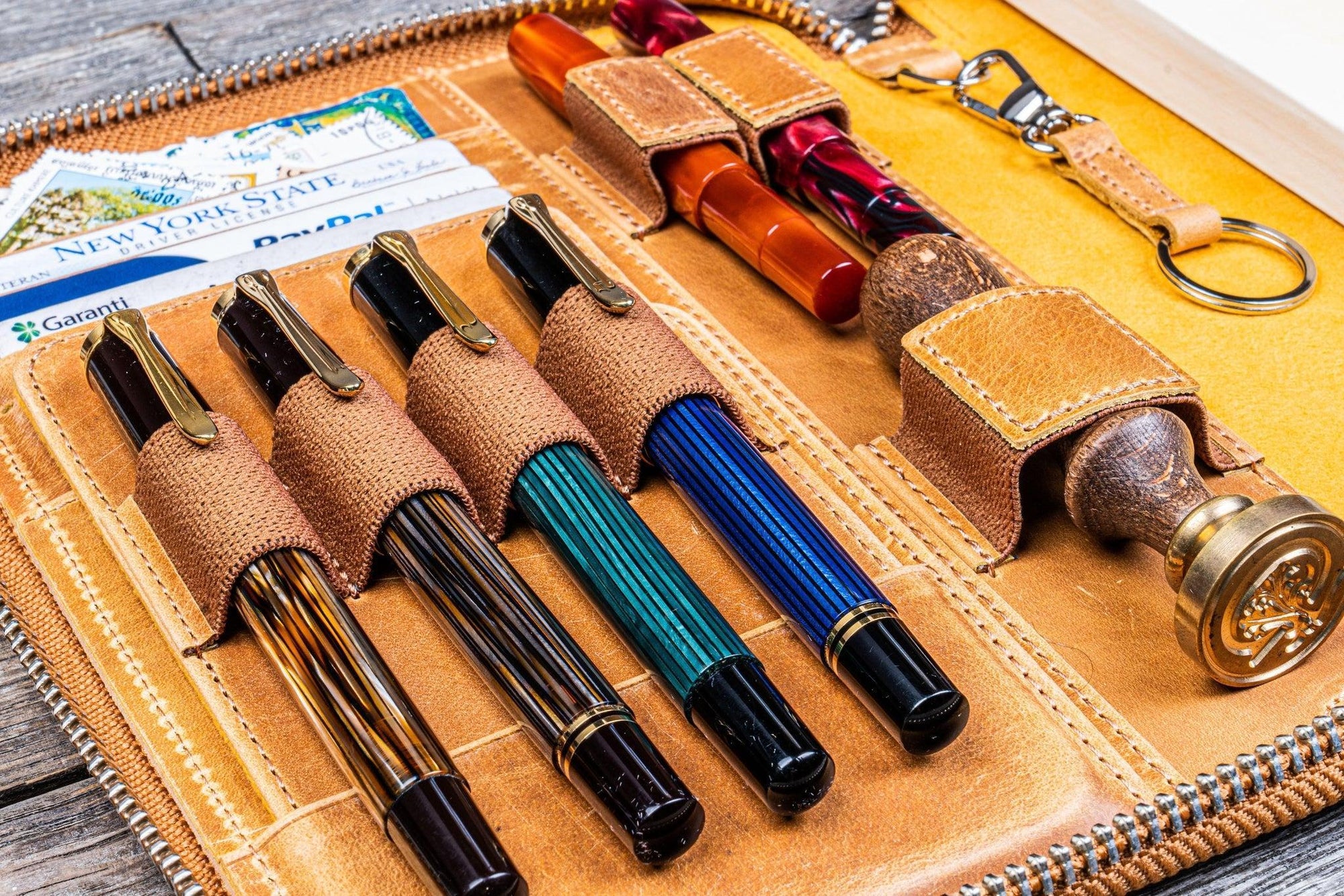 A5 Deri Organizer ve Kalemlik - Crazy Horse Ochre (Toprak Sarı)