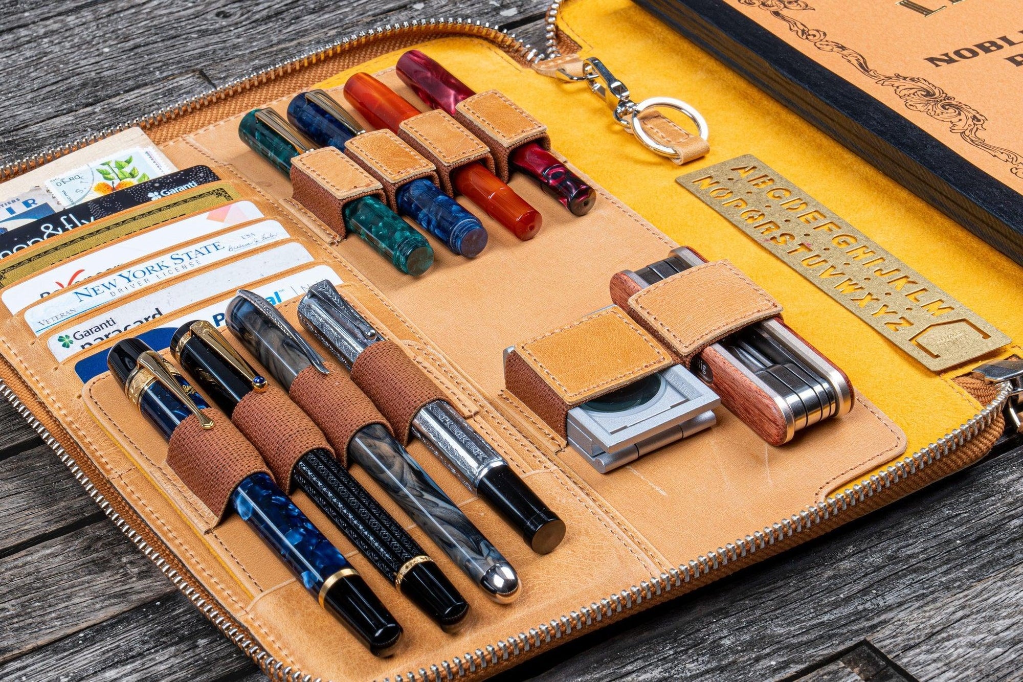 B5 Deri Organizer ve Kalemlik - Crazy Horse Honey Ochre